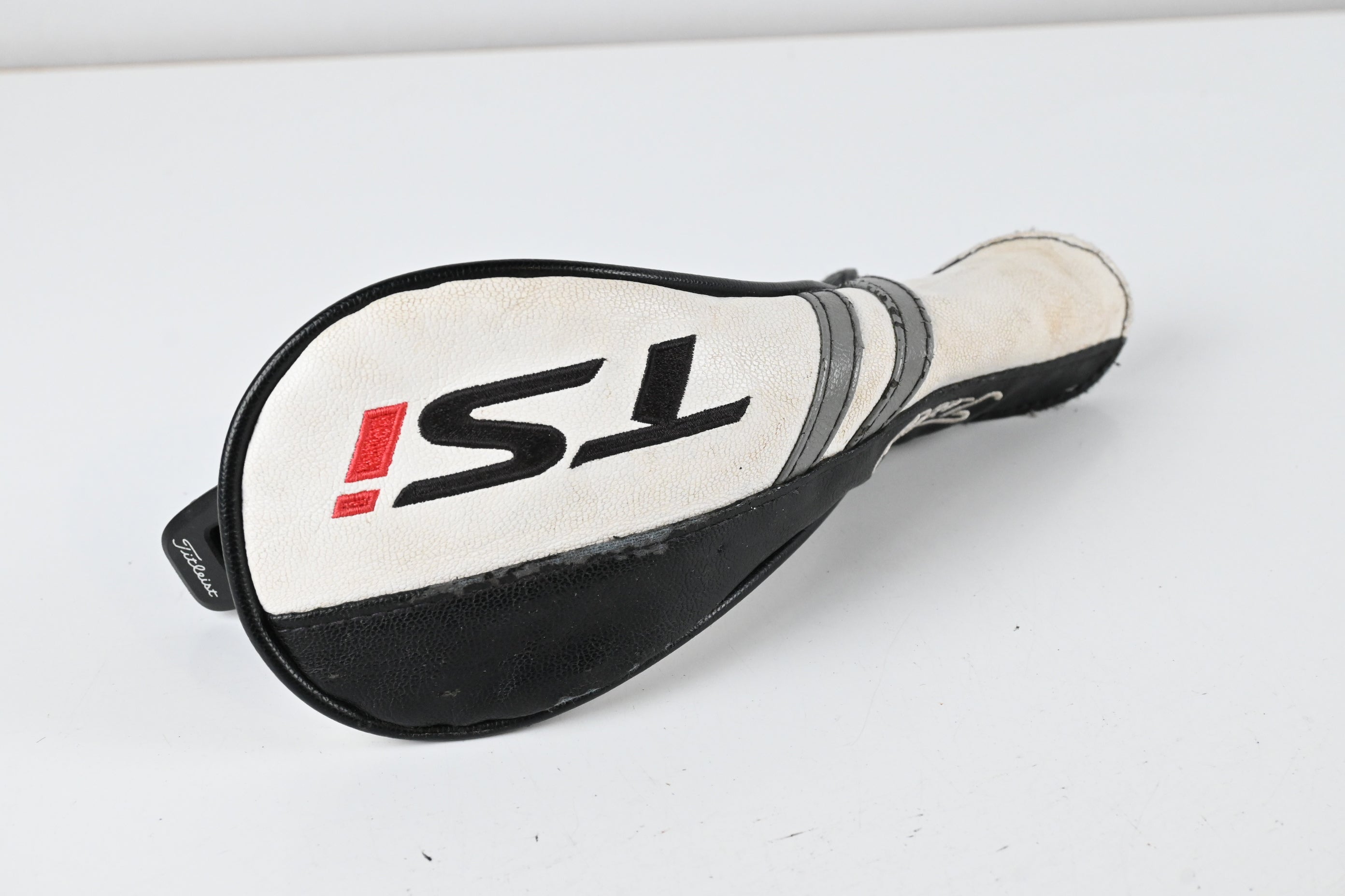 Titleist TSi3 #3 Hybrid / 20 Degree / Stiff Flex Hzrdus Smoke Black RDX 80 Shaft