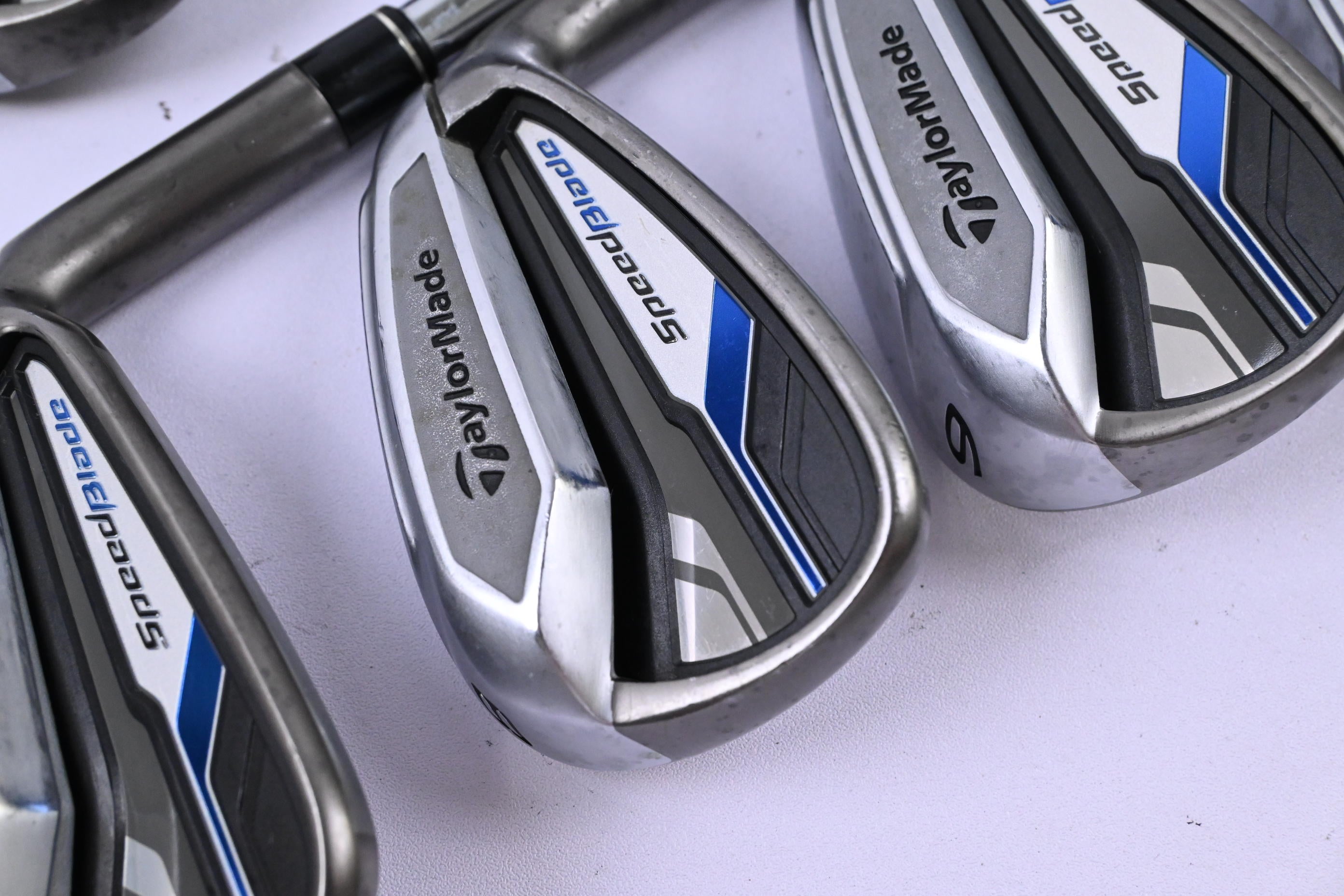 Taylormade Speedblade Irons / 4-PW / Regular Flex Speedblade 85 Shafts