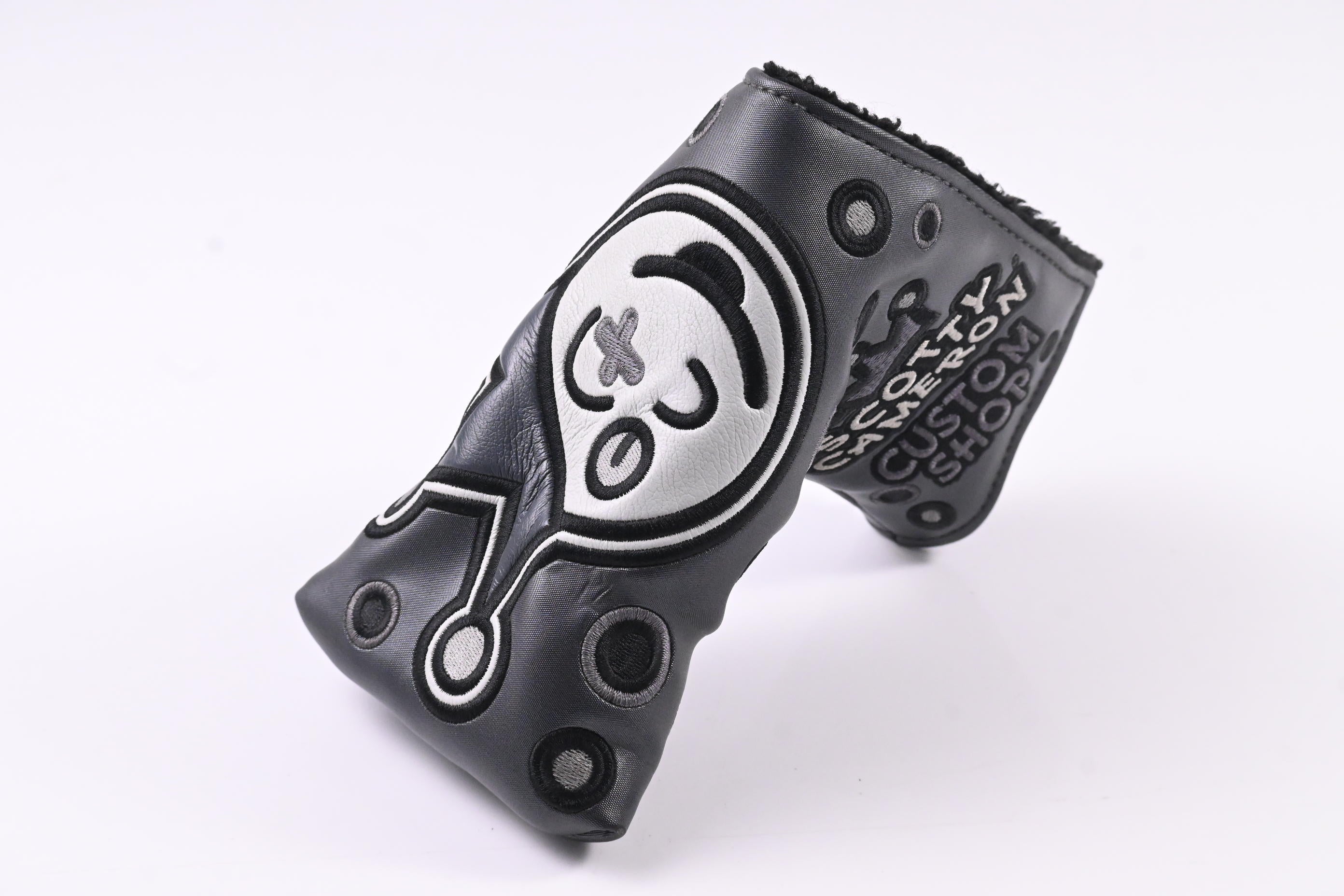 Scotty Cameron Jackpot Johnny Putter Cover / Mid Mallet / Charcoal Grey