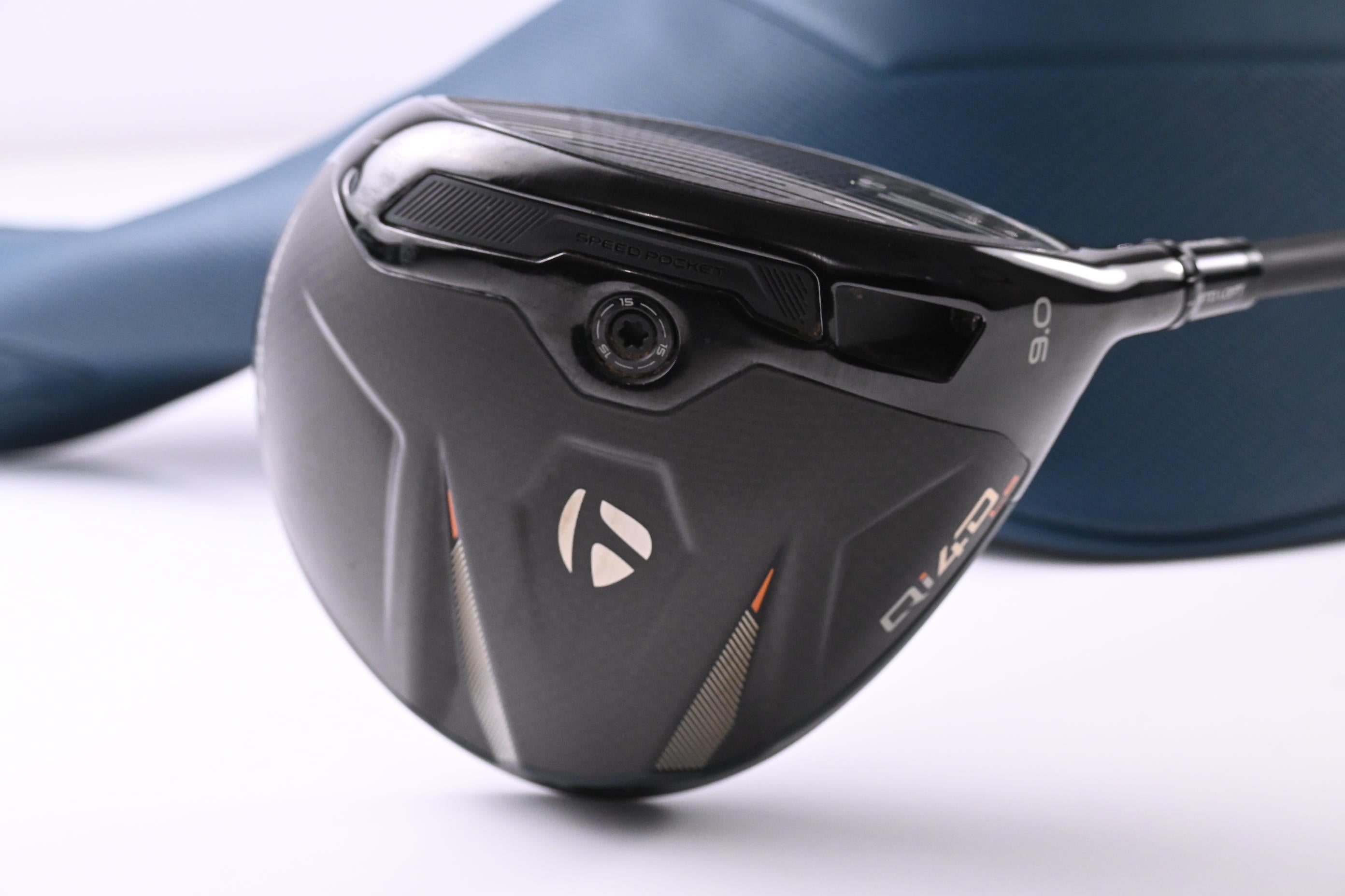 Taylormade Qi4D LS Driver / 9 Degree / Regular Flex REAX Blue 50 Shaft