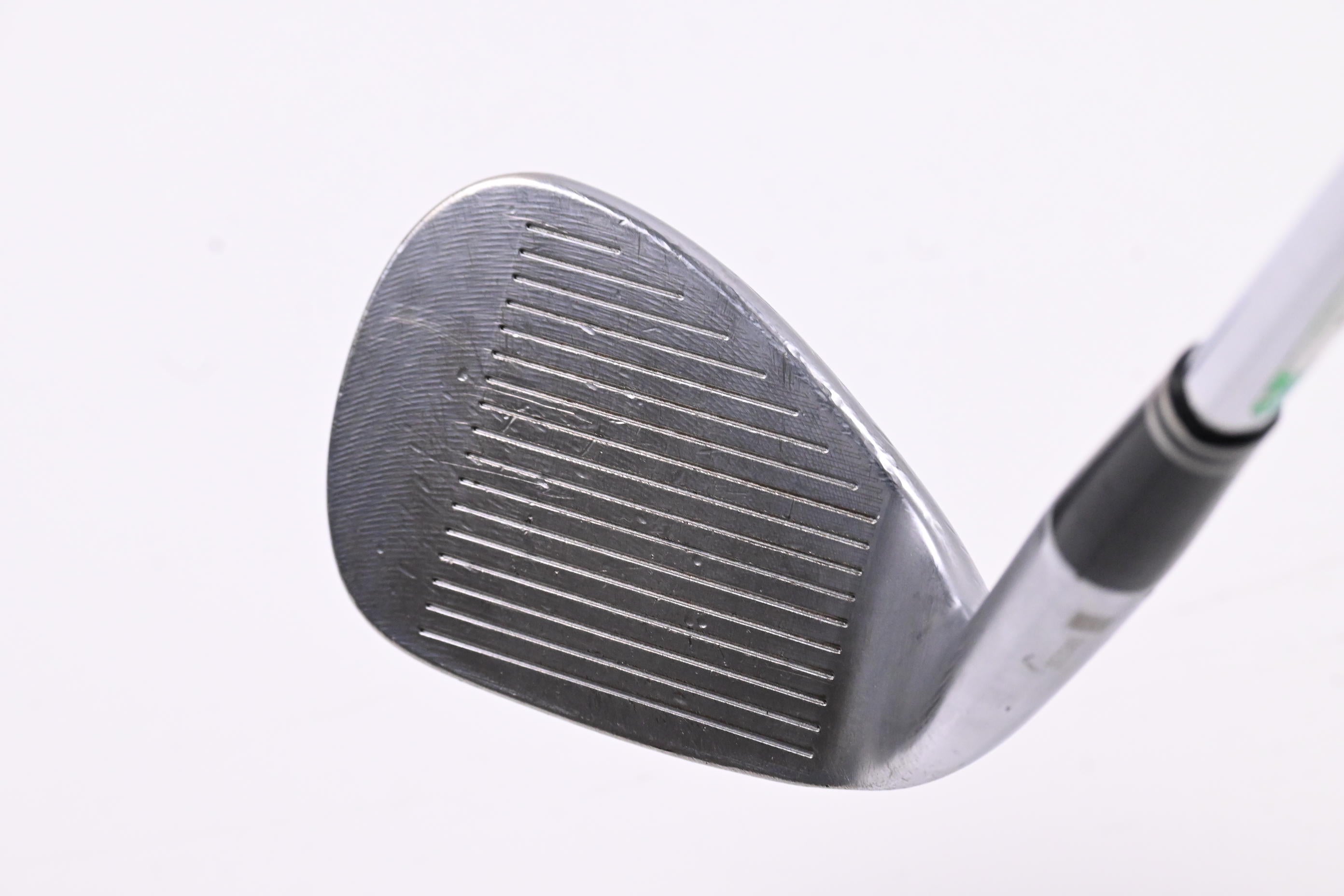 Cleveland RTX-3 Gap Wedge / 52 Degree / Wedge Flex True Temper Dynamic Gold