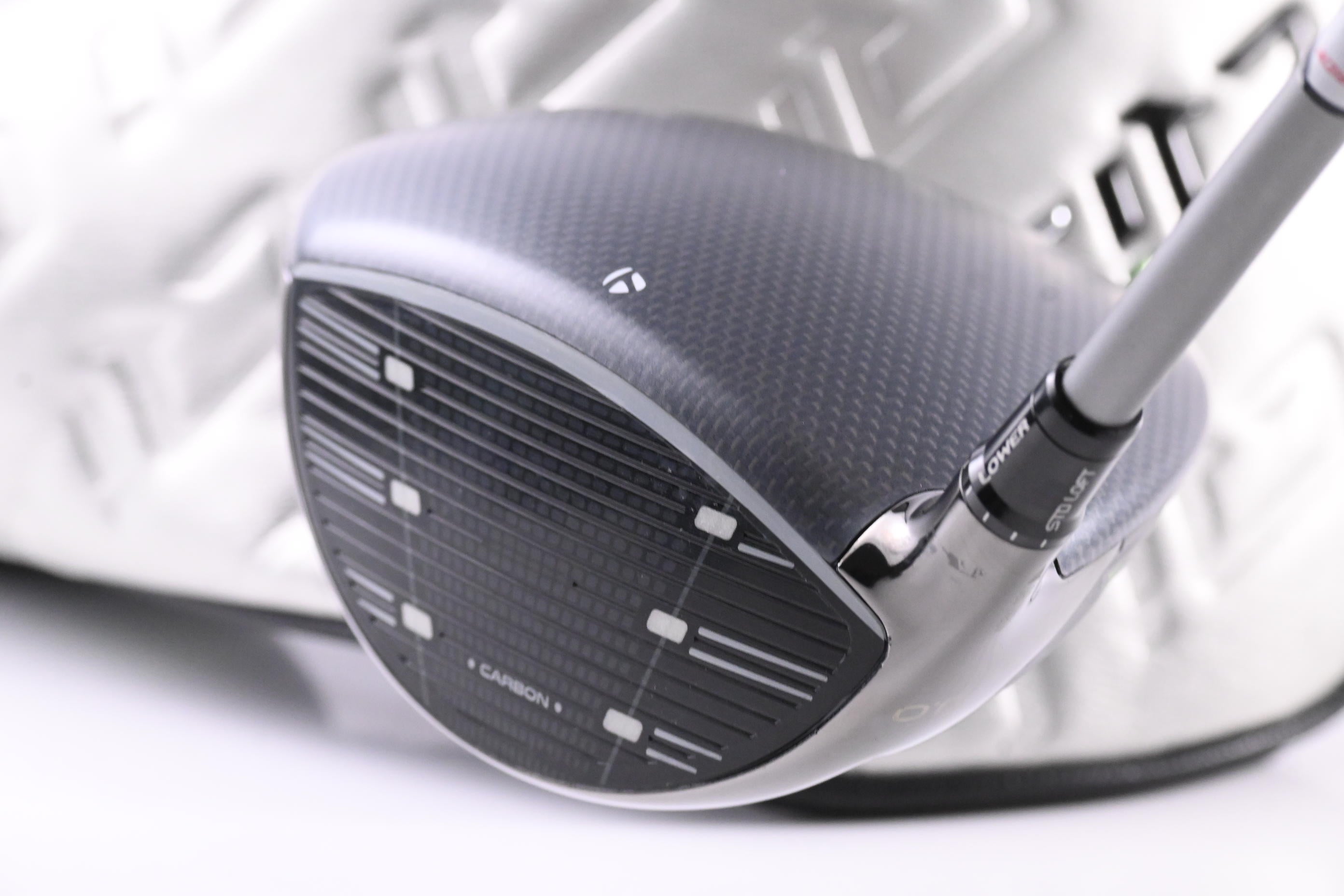 Taylormade Qi35 LS Driver / 9 Degree / Regular Flex Fujikura Air Speeder 50