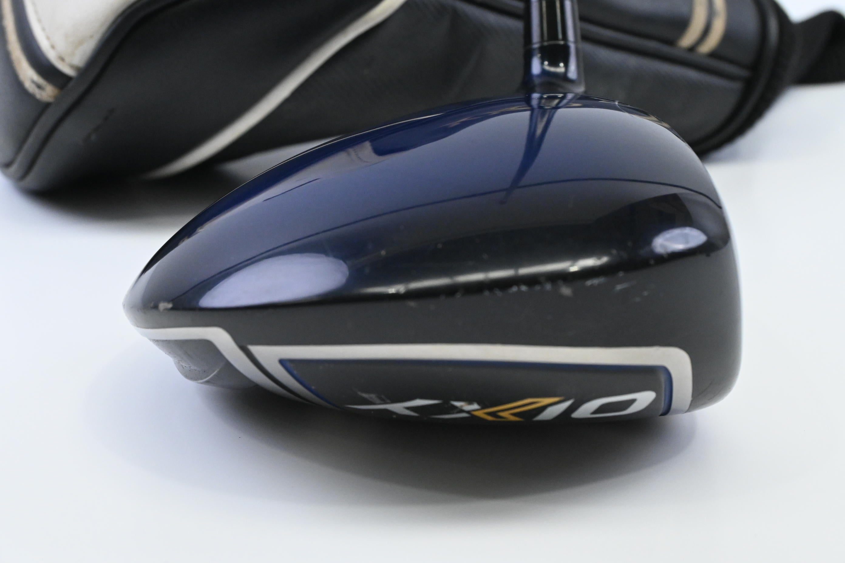 XXIO Eleven Driver / 9.5 Degree / Stiff Flex Miyazaki AX-1 49 Shaft