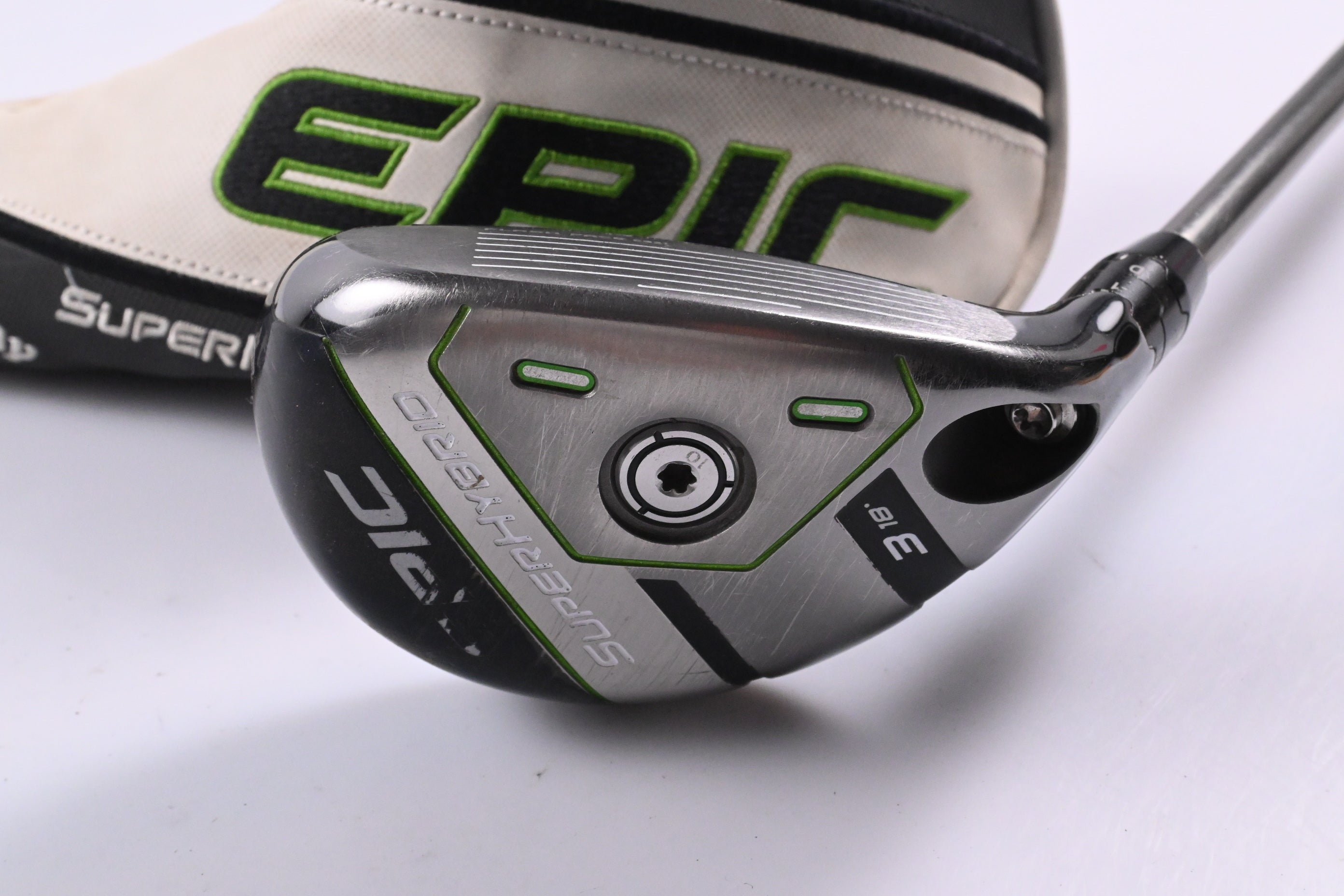Callaway Epic Super #3 Hybrid / 18 Degree / Stiff Flex UST Mamiya Recoil 680 F4