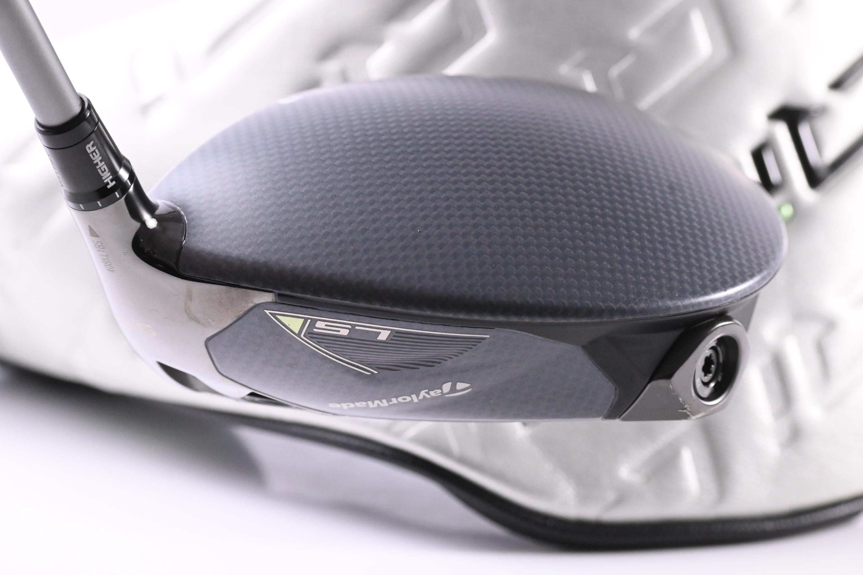Taylormade Qi35 LS Driver / 9 Degree / Regular Flex Fujikura Air Speeder 50