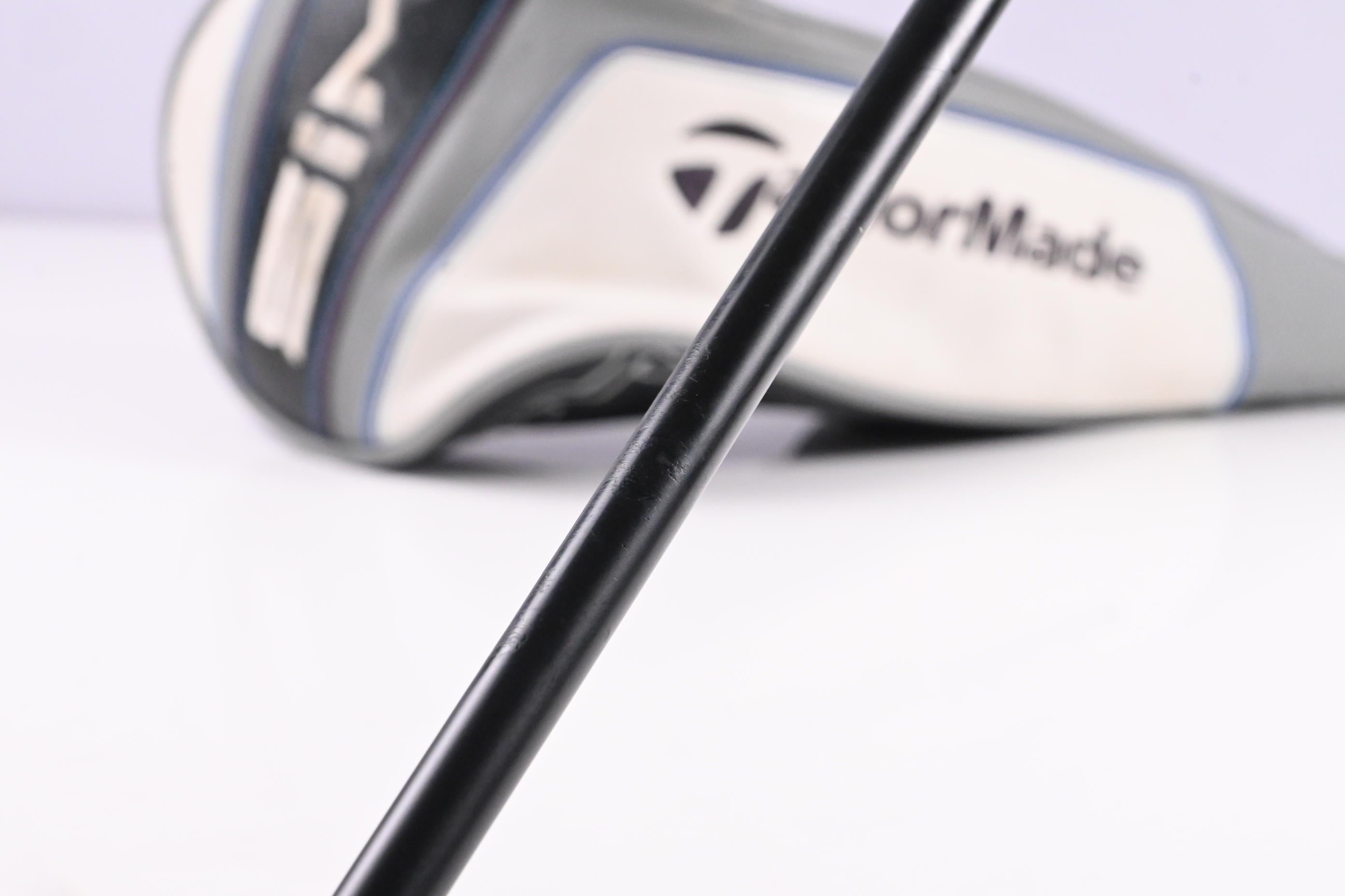 Taylormade SIM Driver / 9 Degree / Stiff Flex Aldila Rogue 60 Shaft