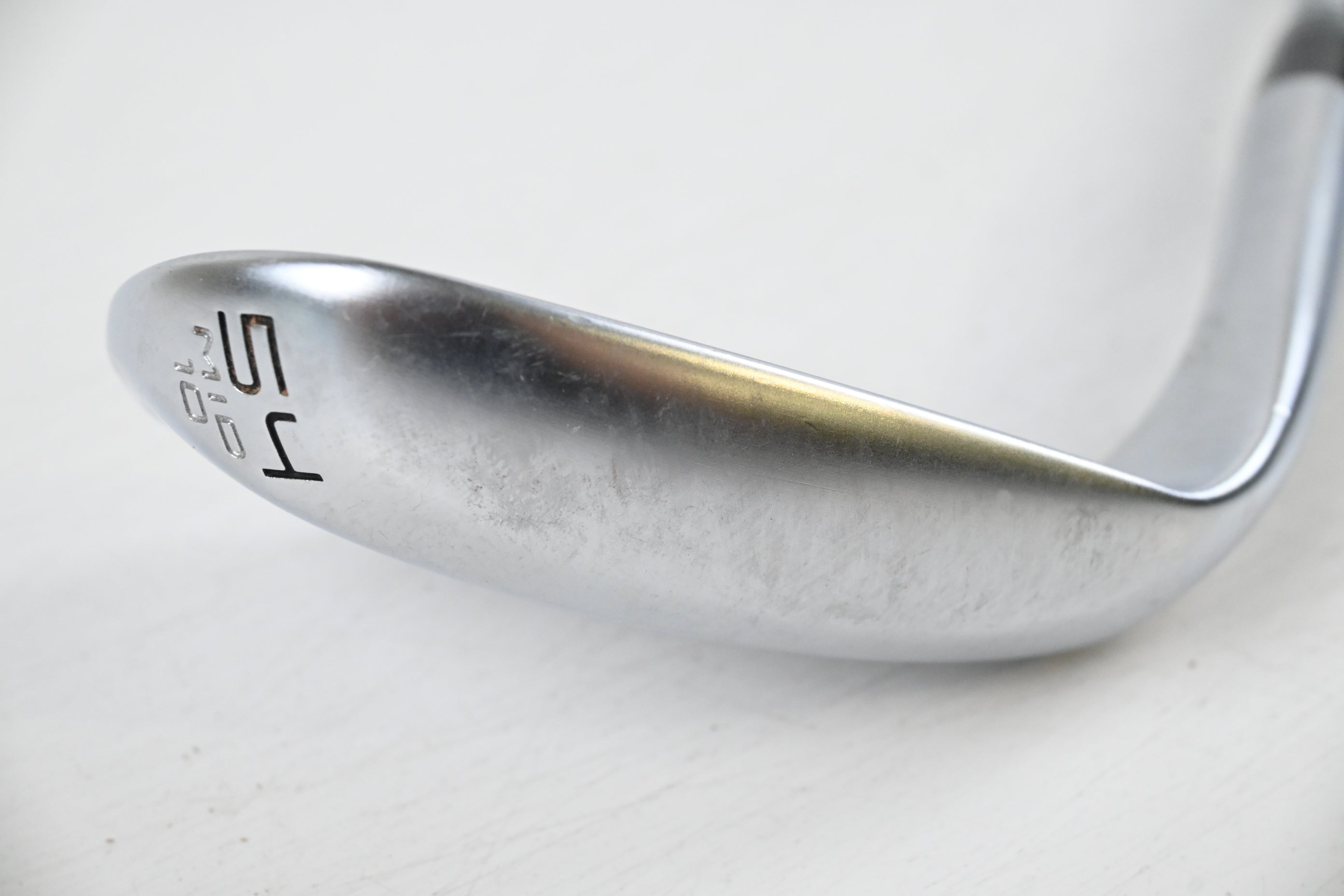 Cleveland RTZ Sand Wedge / 54 Degree / Wedge Flex Dynamic Gold Spinner Shaft