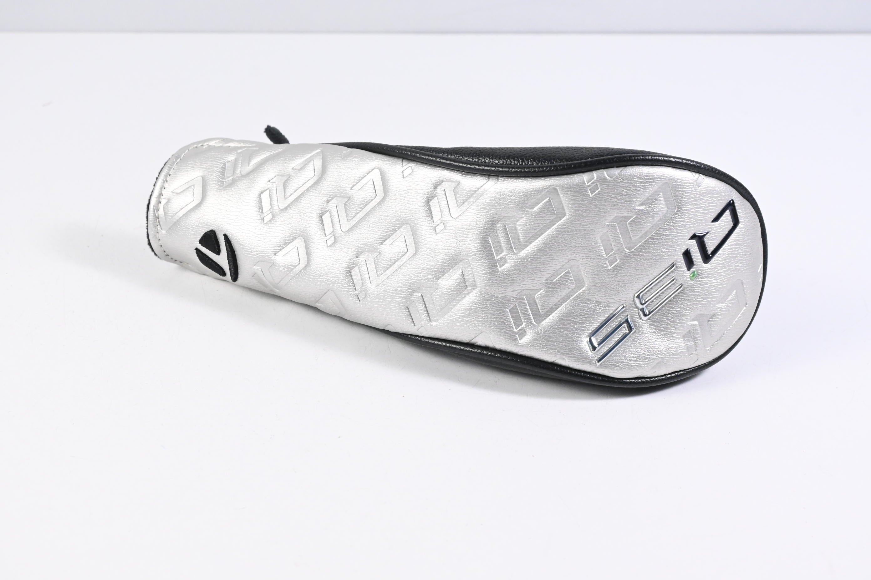 Taylormade Qi35 #5 Hybrid / 25 Degree / Regular Flex Fujikura Ventus Blue 6