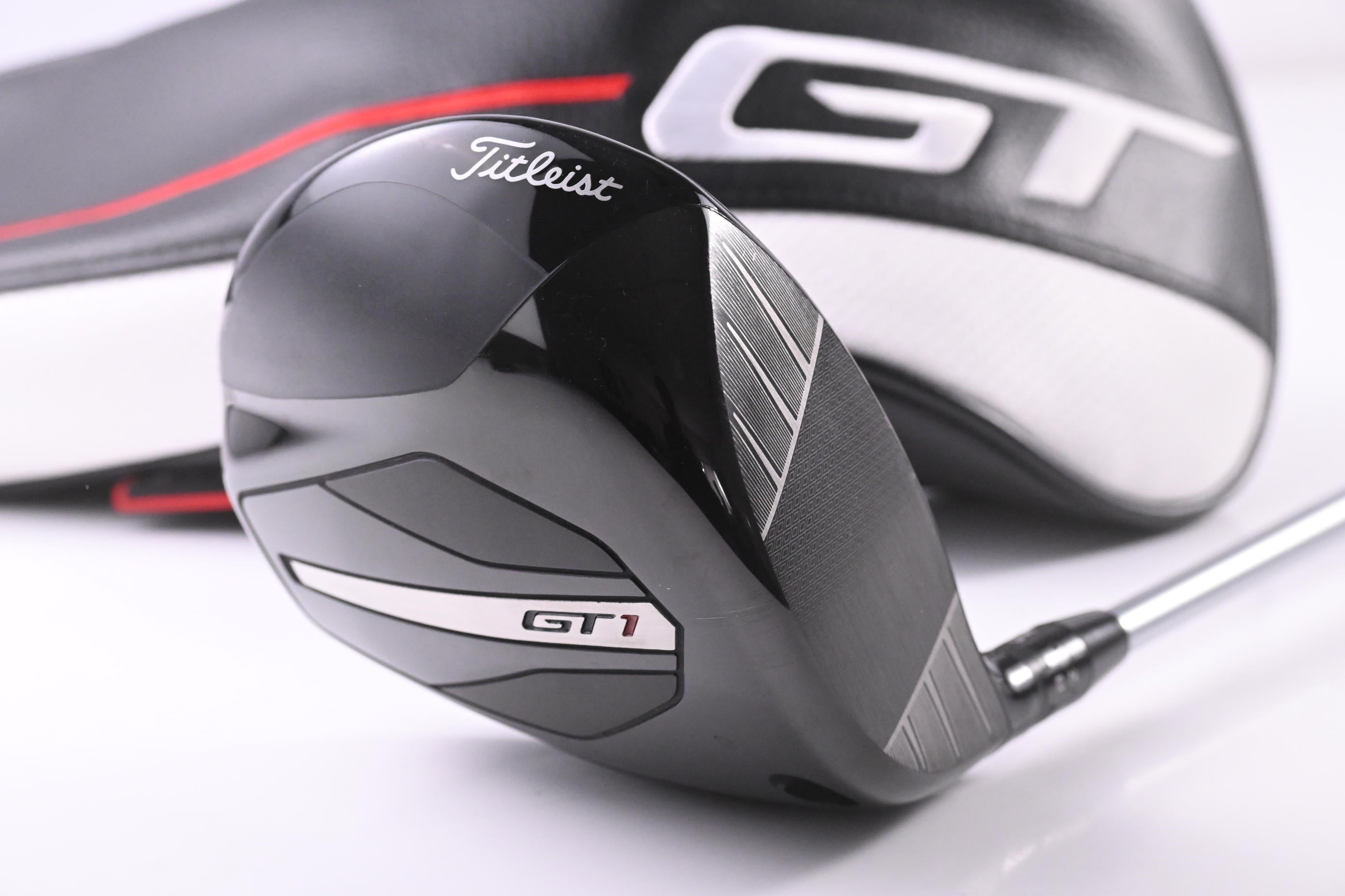 Titleist GT1 Driver / 10 Degree / Regular Flex Fujikura Air Speeder 40 Shaft