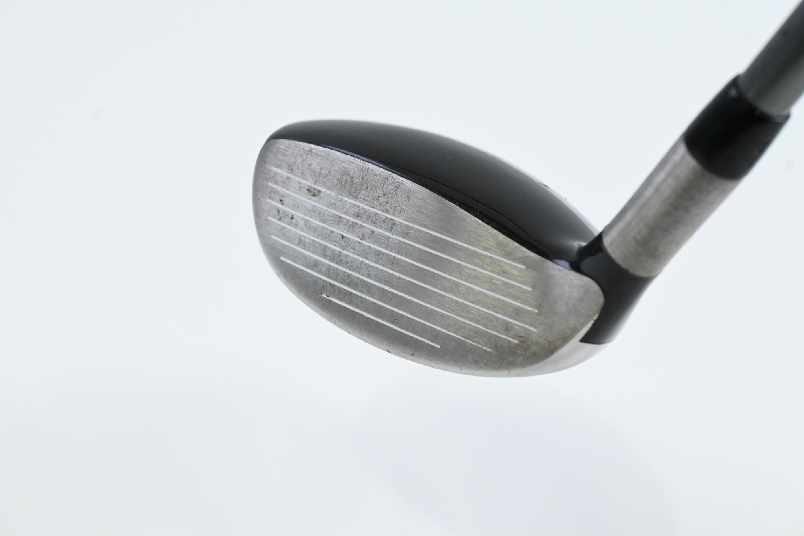 Titleist 909H #3 Hybrid / 21 Degree / Regular Flex Diamana 80 Shaft
