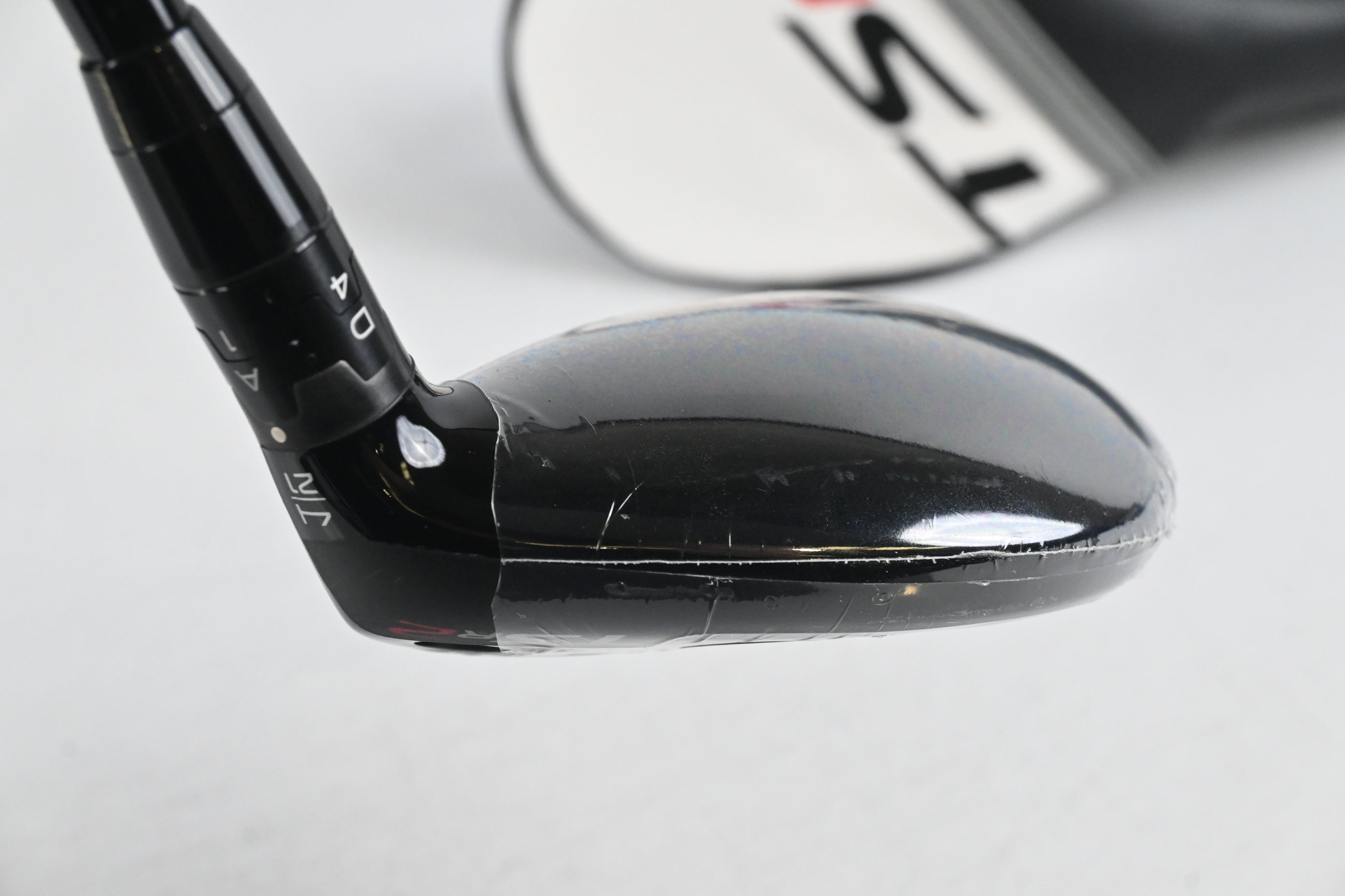 Titleist TSR2 #4 Hybrid / 21 Degree / Stiff Flex Tensei AV Blue 65 Shaft