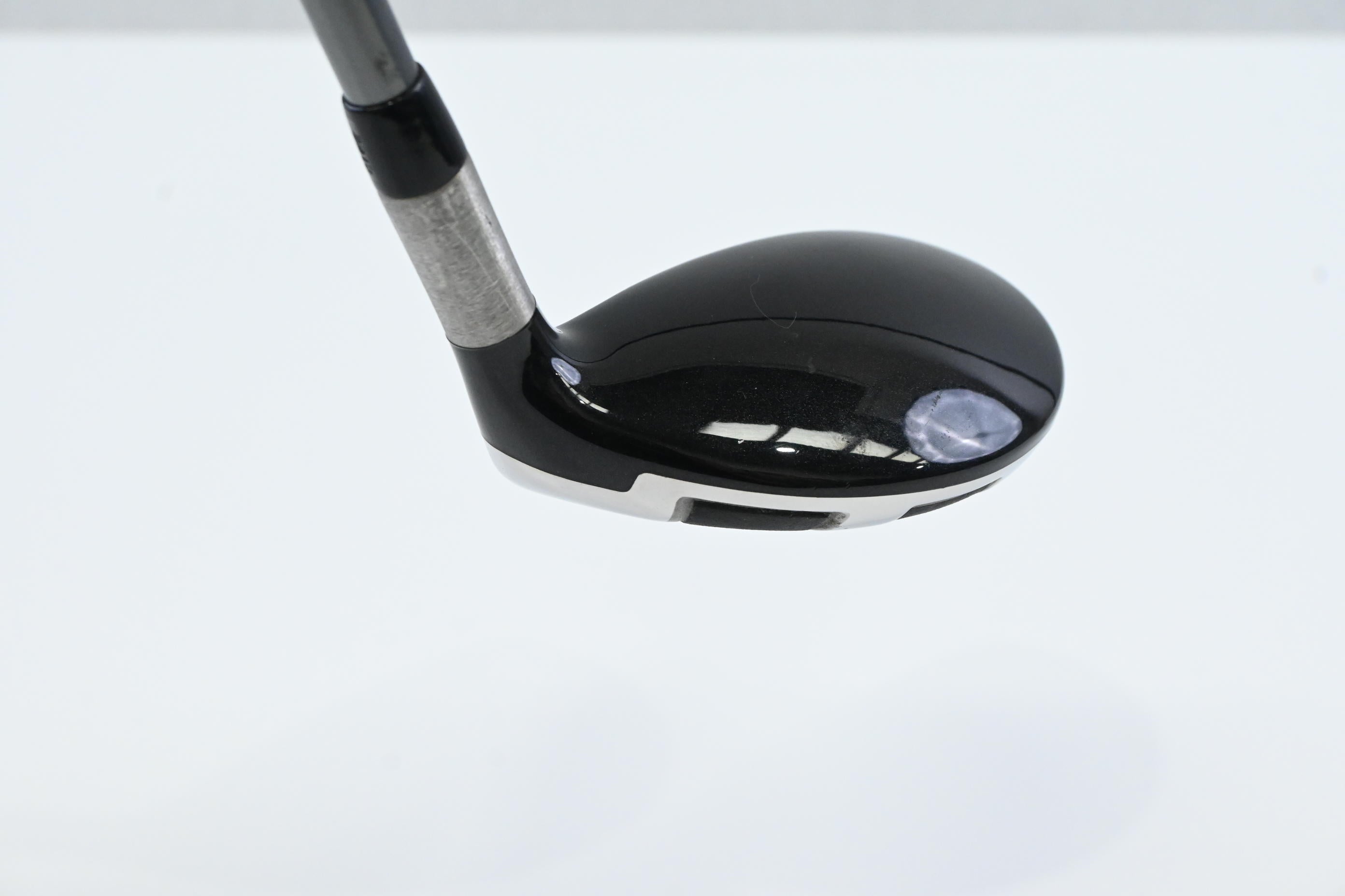Titleist 909H #3 Hybrid / 21 Degree / Regular Flex Diamana 80 Shaft