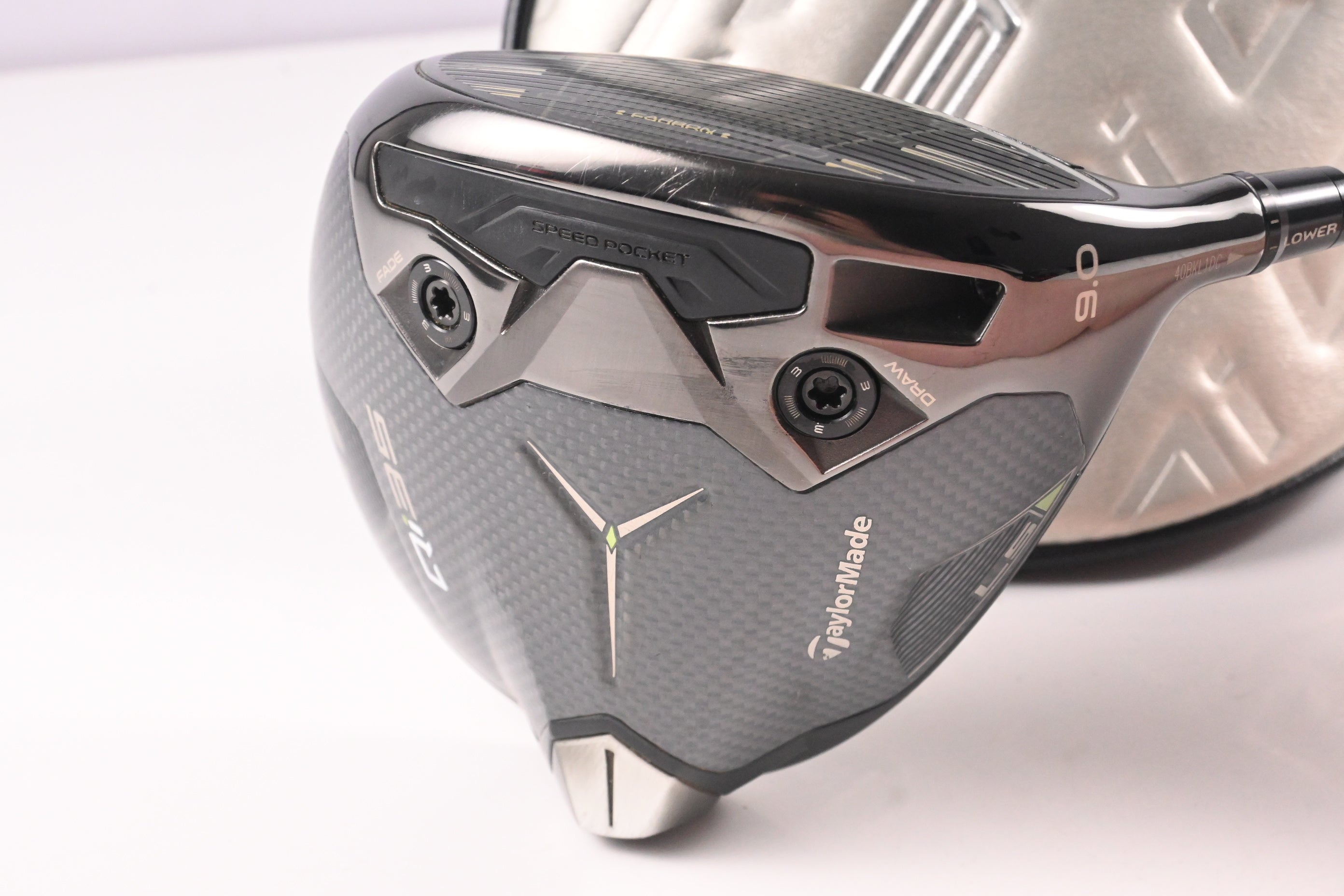 Taylormade Qi35 LS Driver / 9 Degree / Stiff Flex Kai'li Blue CB Dark Wave 60