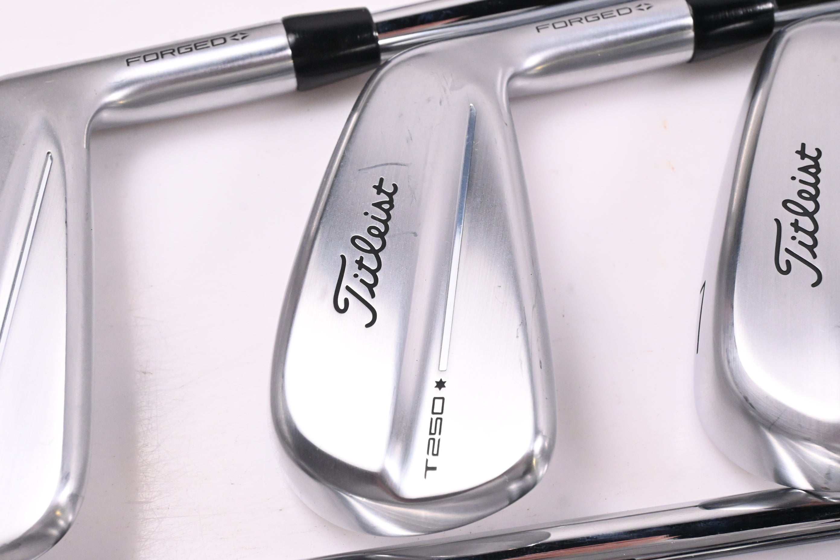 Titleist T250* 2025 Irons / 5-PW+48° / Stiff Flex N.S.Pro 750GH Neo Shafts