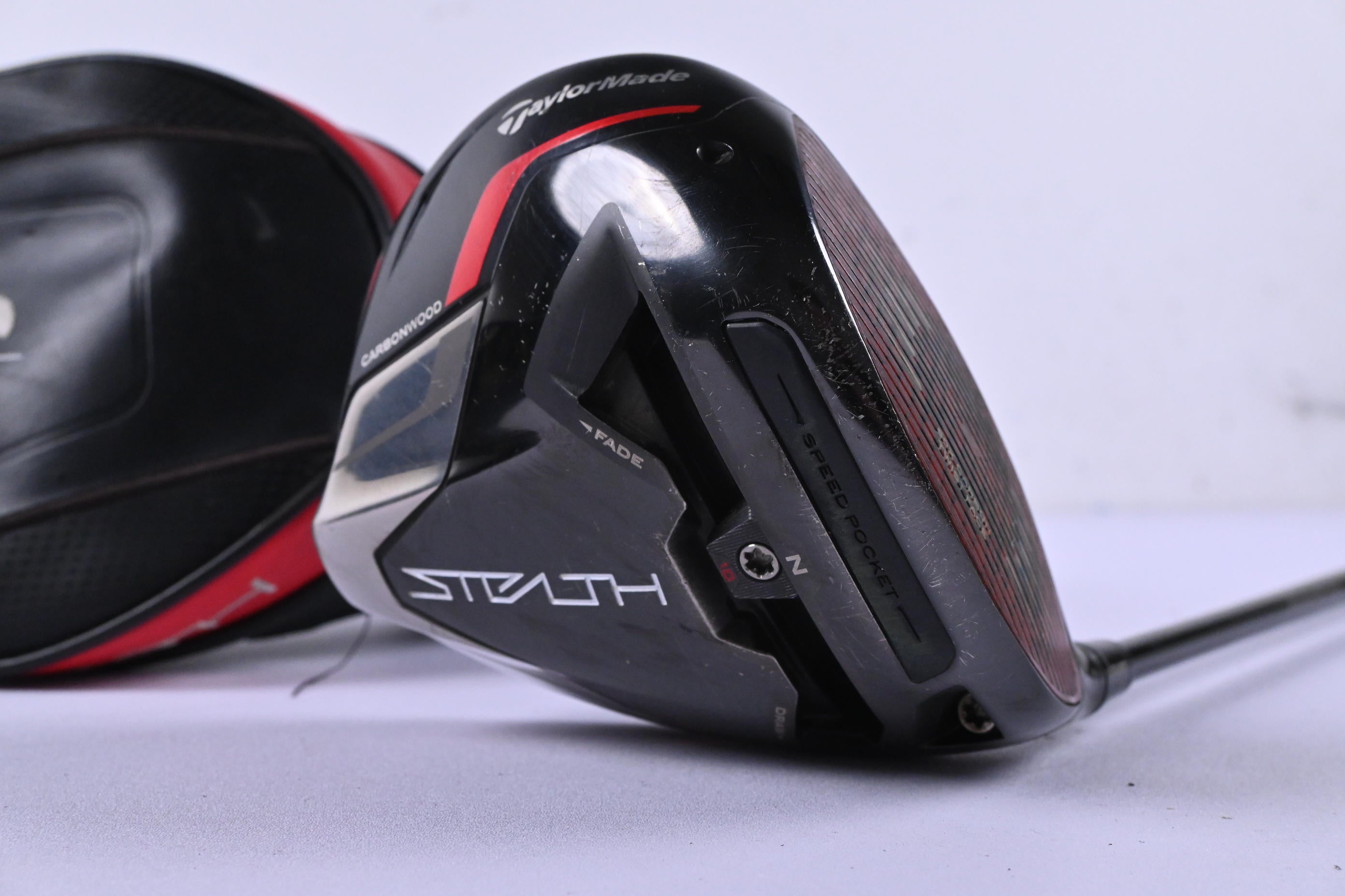 Taylormade Stealth Plus Driver / 10.5 Degree / Regular Flex Smoke Red RDX 60