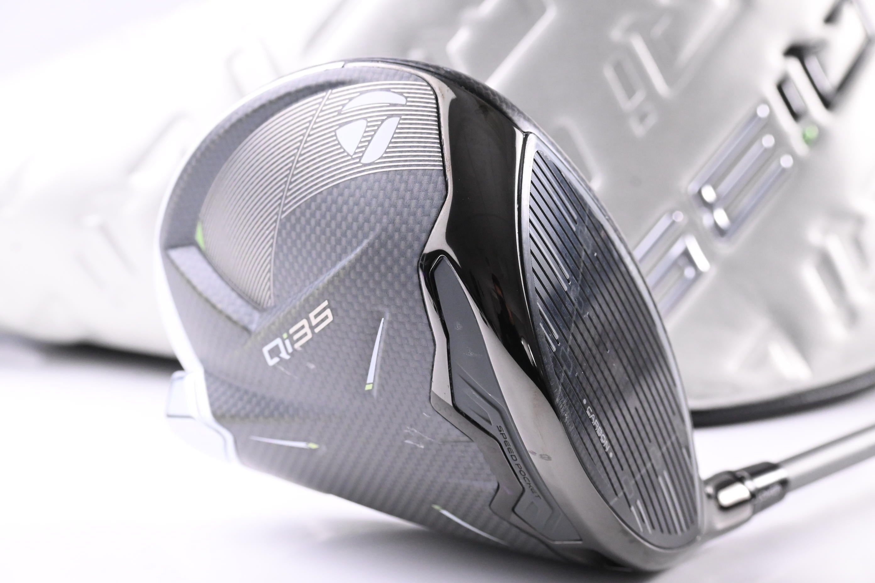 Taylormade Qi35 Max Lite Driver / 12 Degree / Regular Flex Fujikura Air Speeder 50