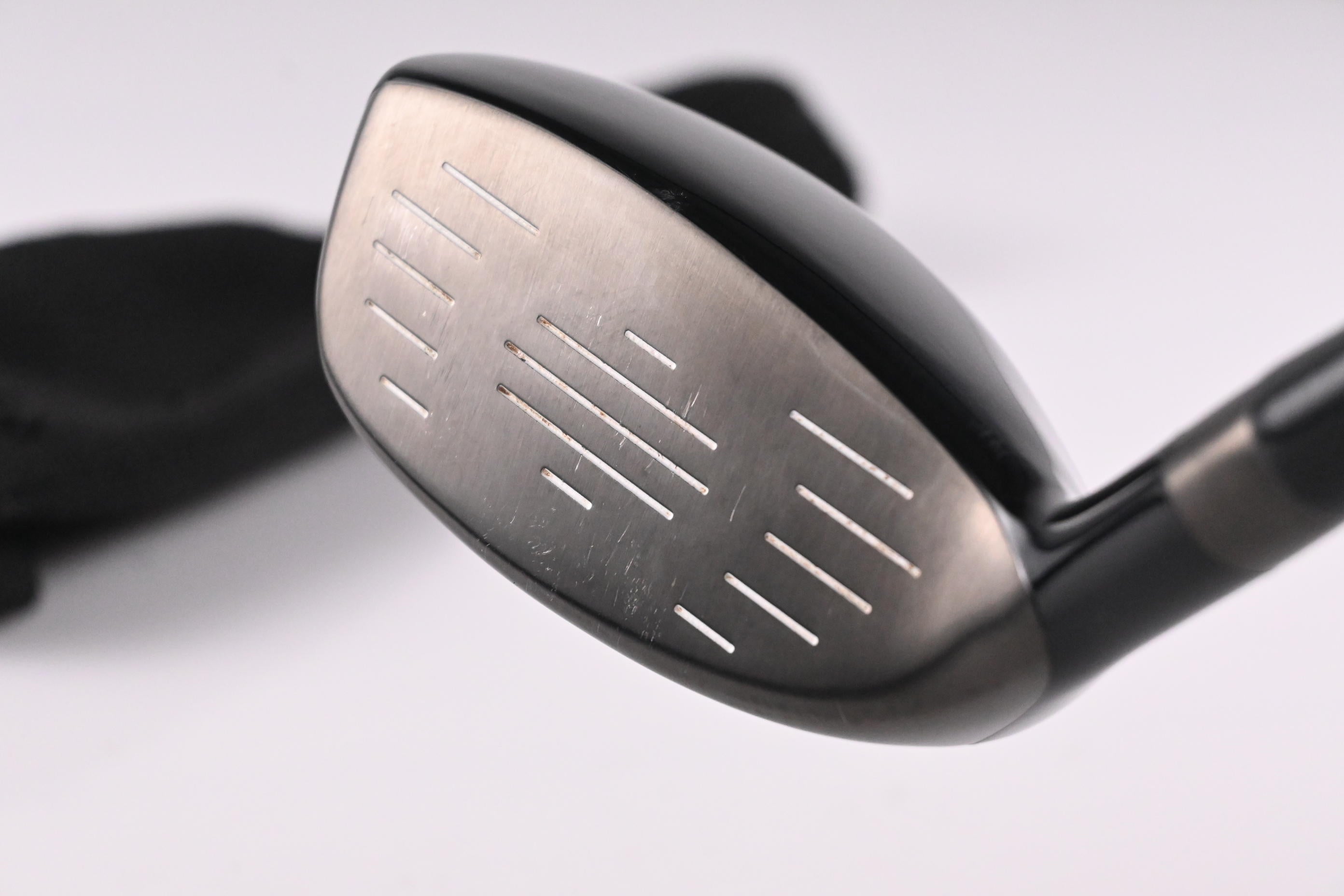 Eleven #6 Hybrid / 27 Degree / Regular Flex KBS TGI 70 Shaft