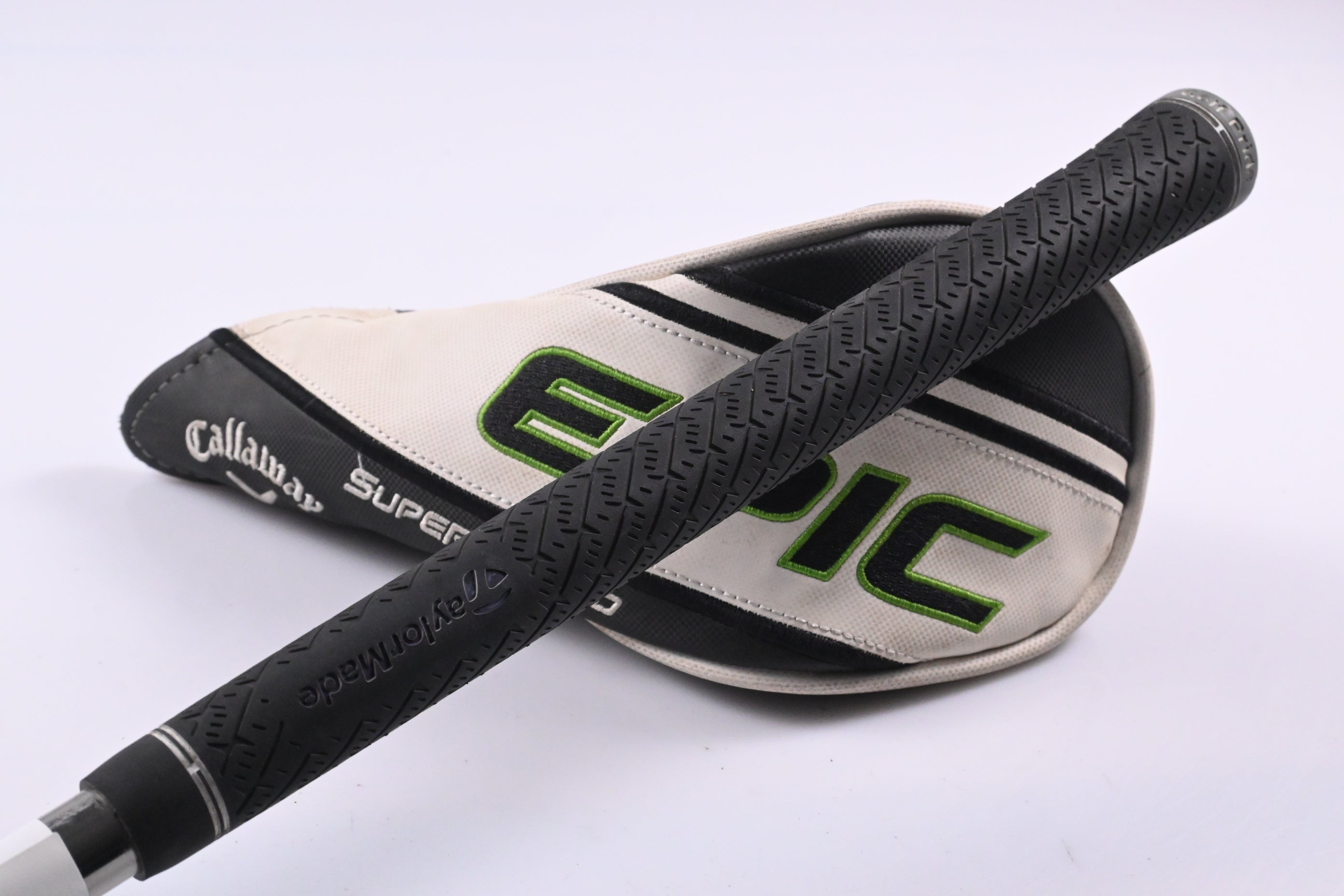 Callaway Epic Super #3 Hybrid / 18 Degree / Stiff Flex UST Mamiya Recoil 680 F4