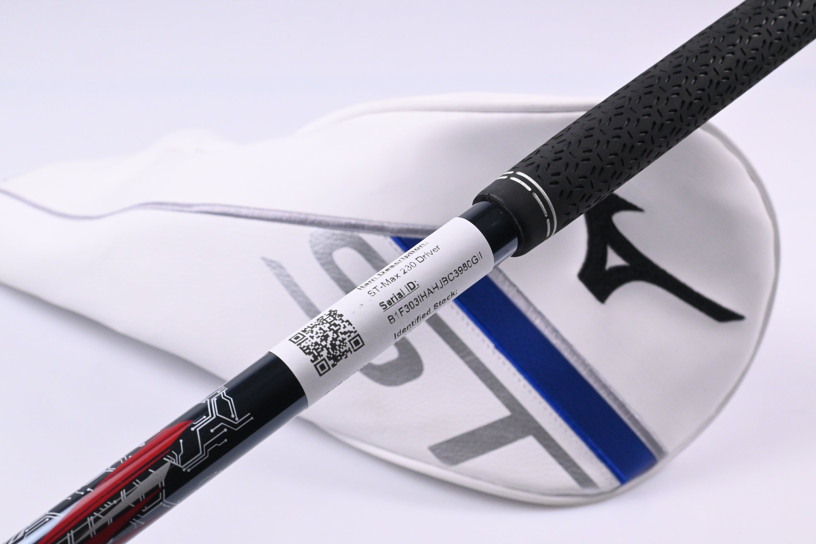 Mizuno ST-Max 230 Driver / 9.5 Degree / Regular Flex UST LIN-Q Red 5 M40X Shaft