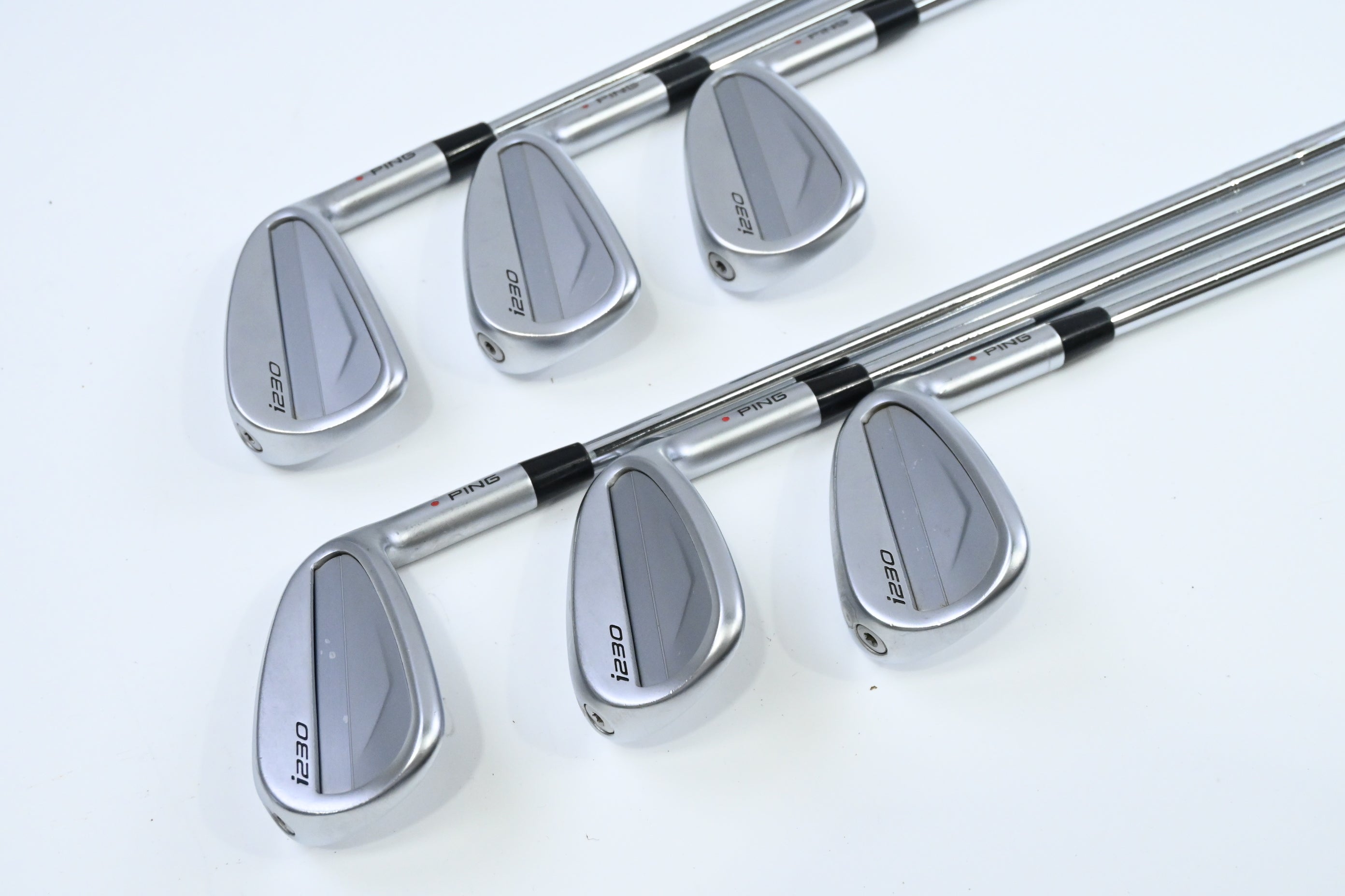 Ping i230 Irons / 6-PW+UW / Red Dot / Regular Flex Elevate MPH 85 Shafts