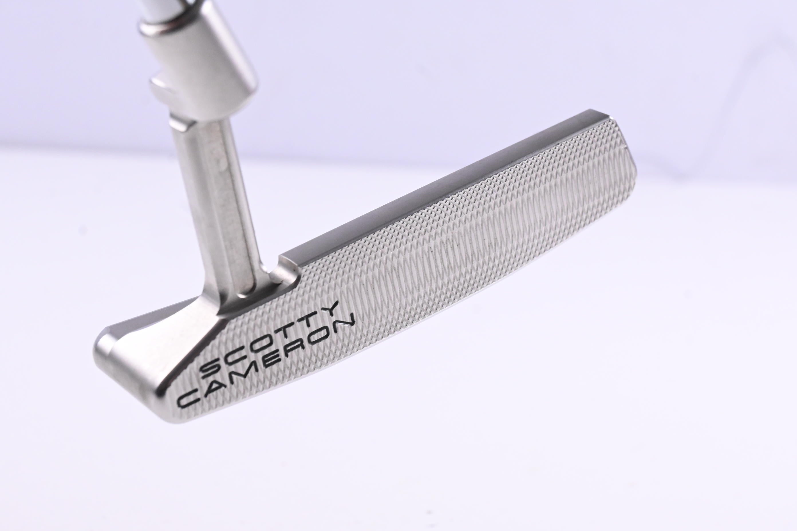 Left Hand Scotty Cameron Super Select Newport 2 Putter / 34 Inch