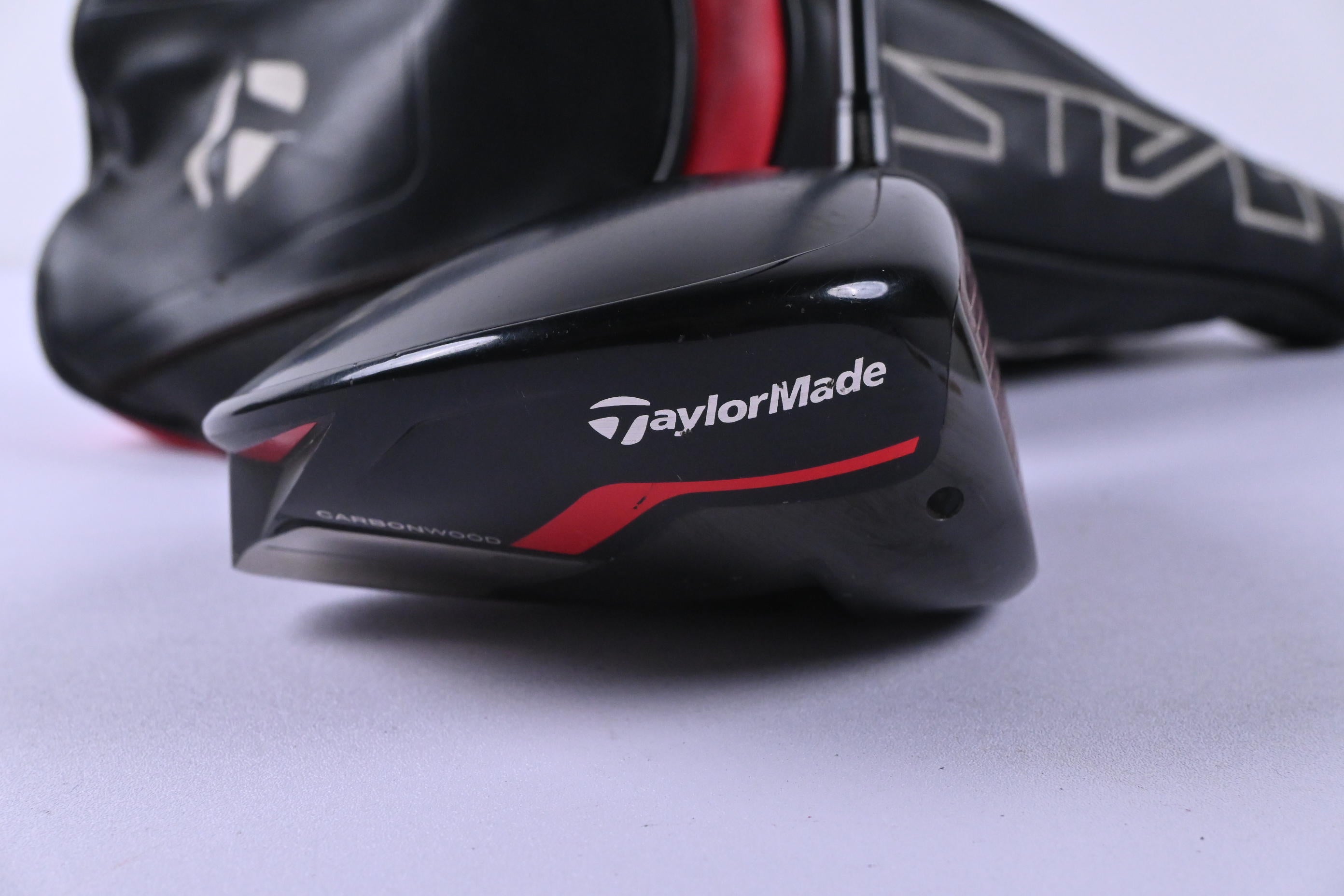 Taylormade Stealth Plus Driver / 10.5 Degree / Regular Flex Smoke Red RDX 60