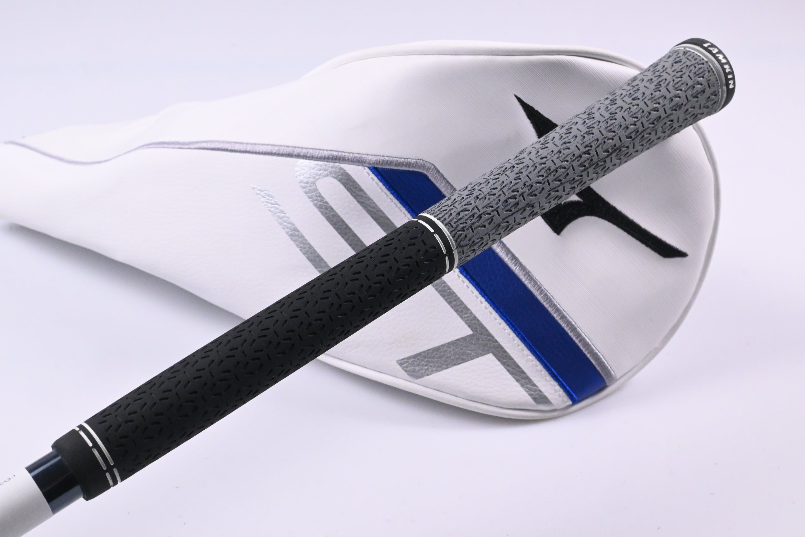 Mizuno ST-Max 230 Driver / 9.5 Degree / Regular Flex UST LIN-Q Red 5 M40X Shaft