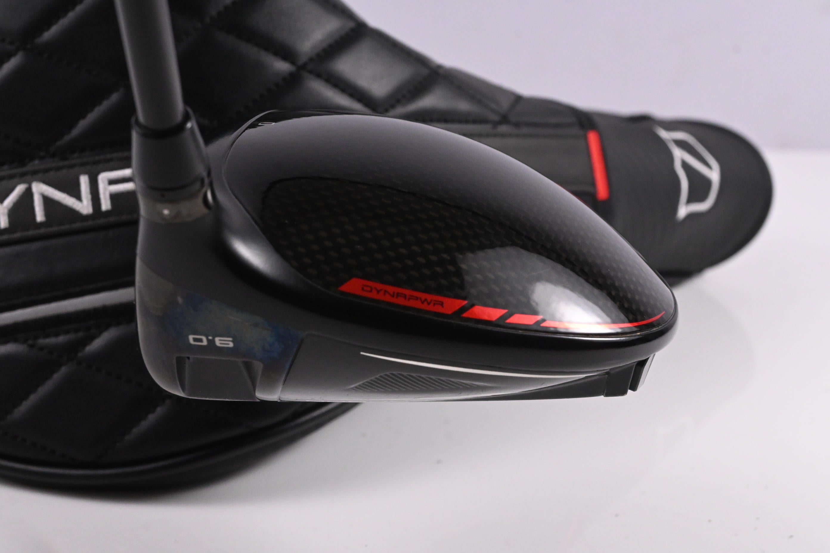 Wilson DYNAPWR 2025 Carbon Driver / 9 Degree / Stiff Flex HZRDUS RDX Smoke Black
