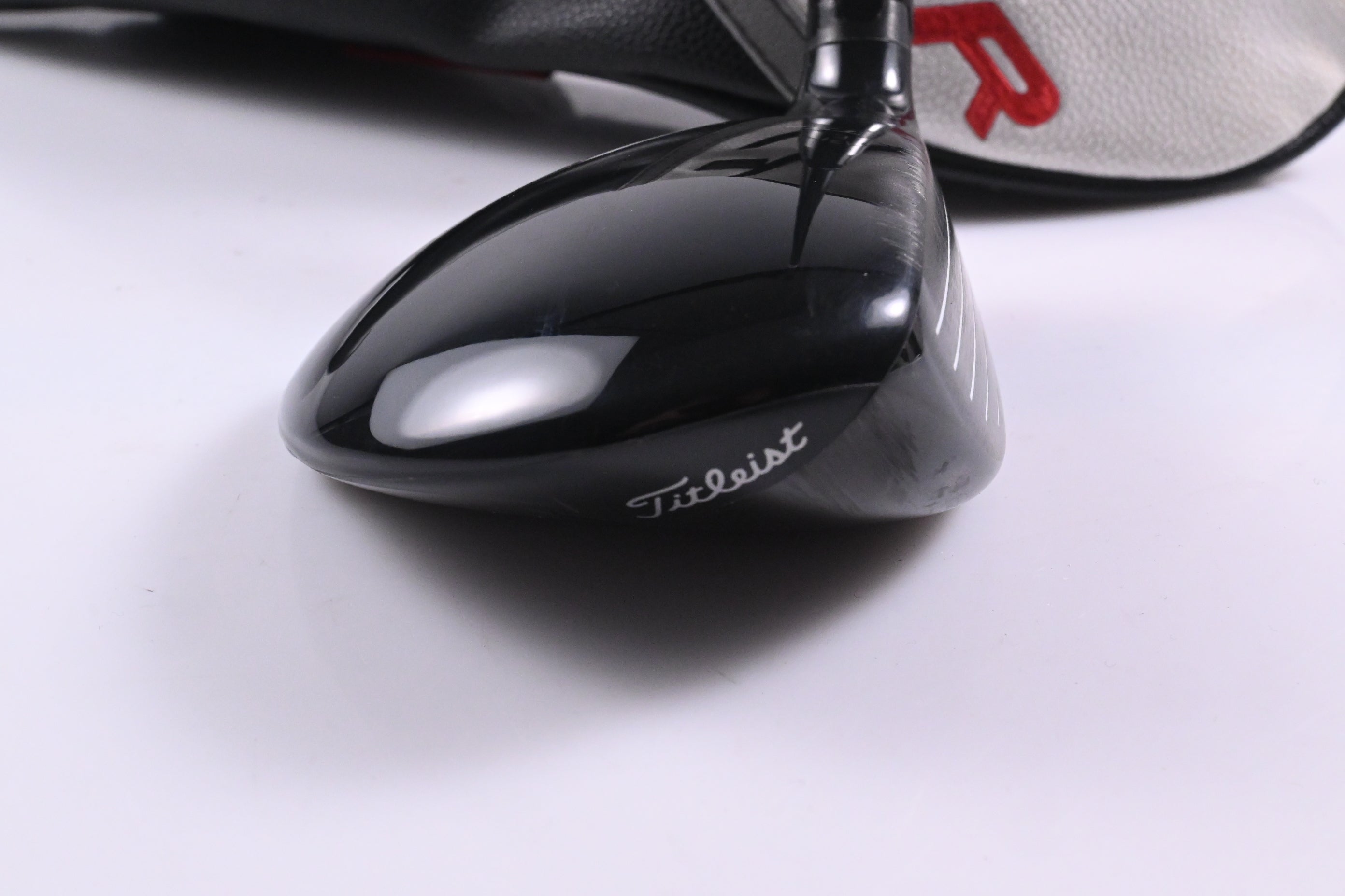 Titleist TSR2 #5 Wood / 18 Degree / Stiff Flex HZRDUS Smoke Black RDX 70 Shaft