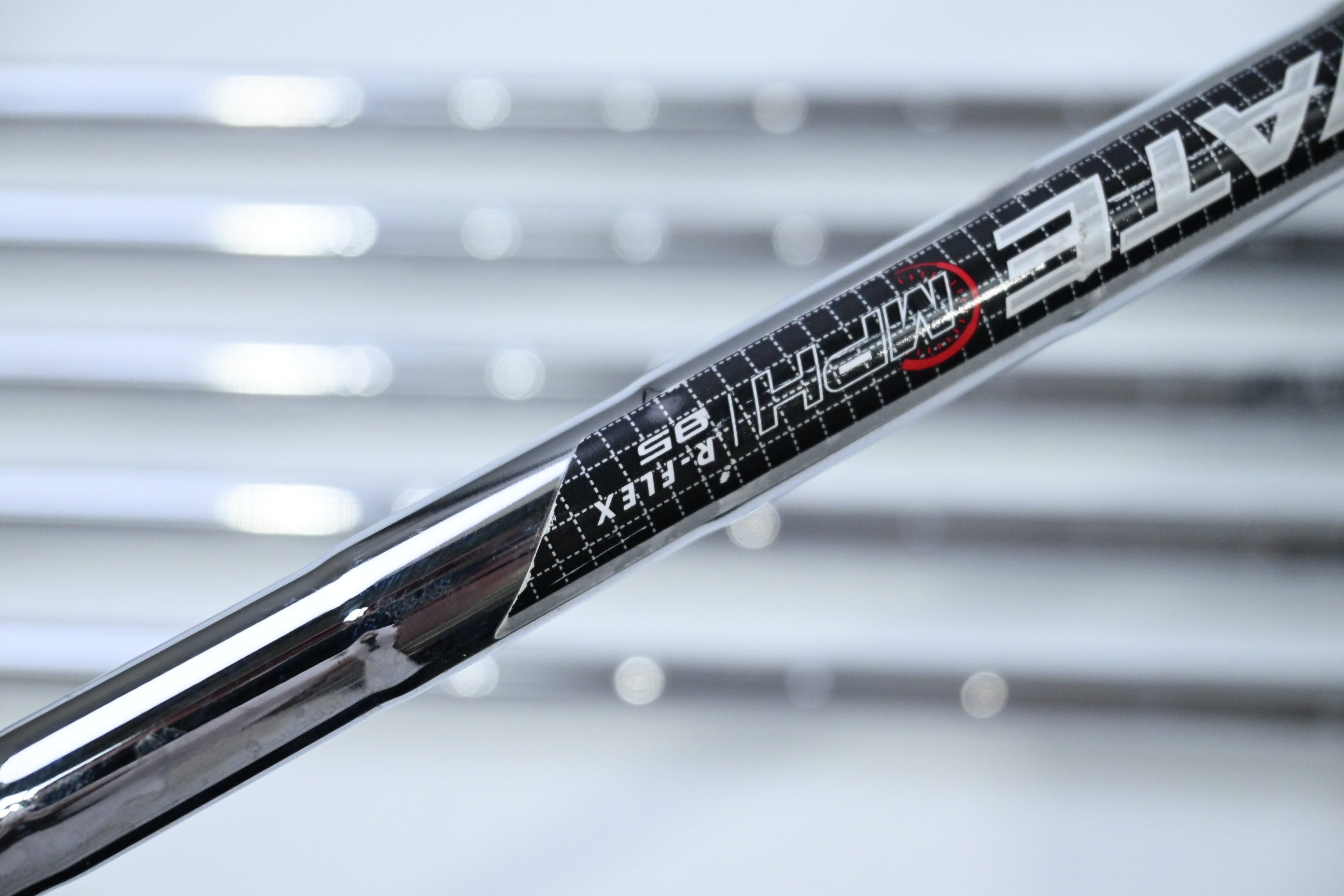 Ping i230 Irons / 6-PW+UW / Red Dot / Regular Flex Elevate MPH 85 Shafts