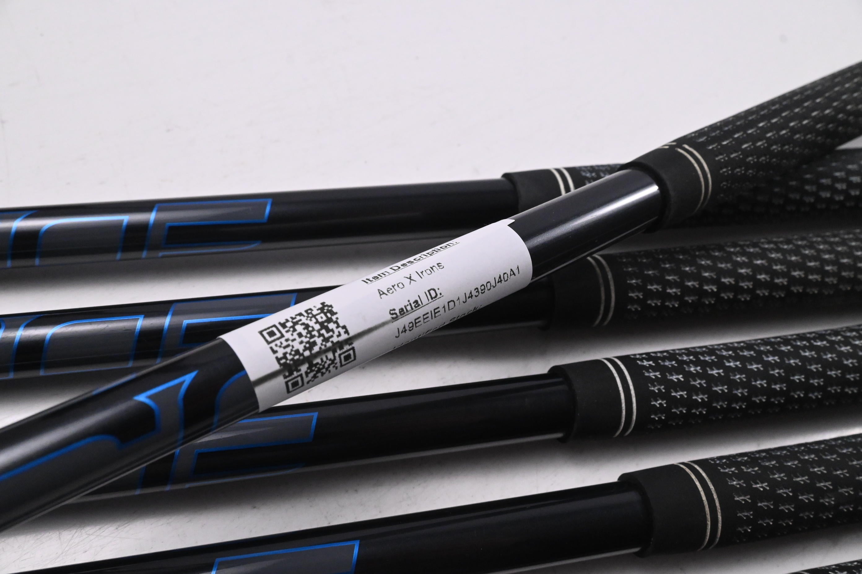 XXIO 12 Irons / 6-PW / Regular Flex XXIO MP1200 DST 47 Shafts