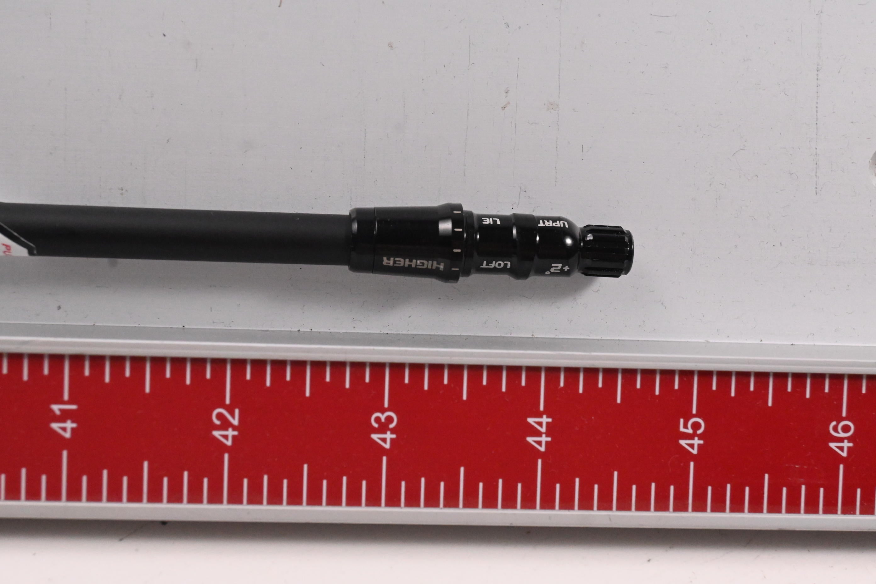 Vanquish 4 Driver Shaft / Regular Flex / Taylormade Gen2