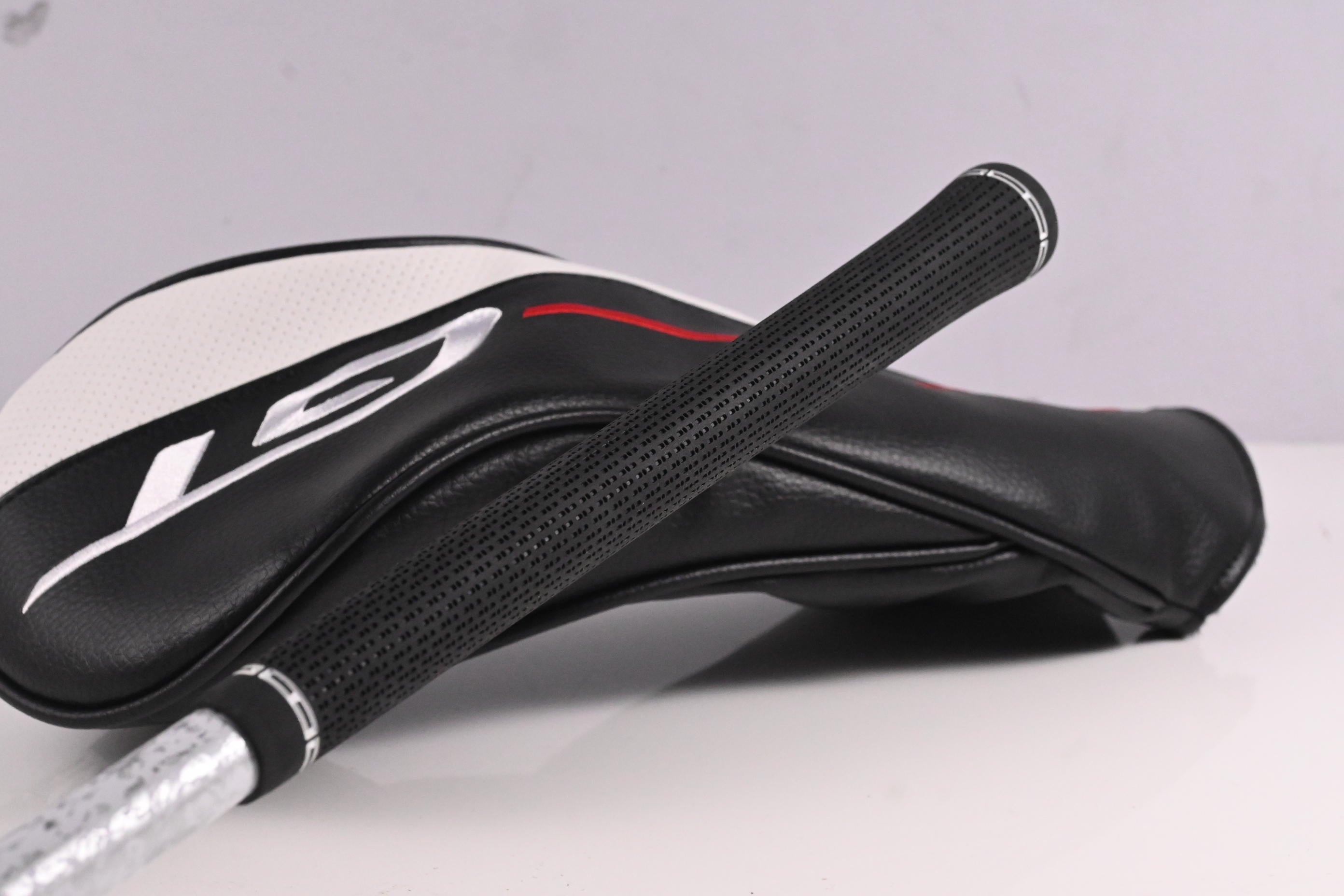 Titleist GT2 Driver / 11 Degree / Senior Flex Denali Red 50 Shaft