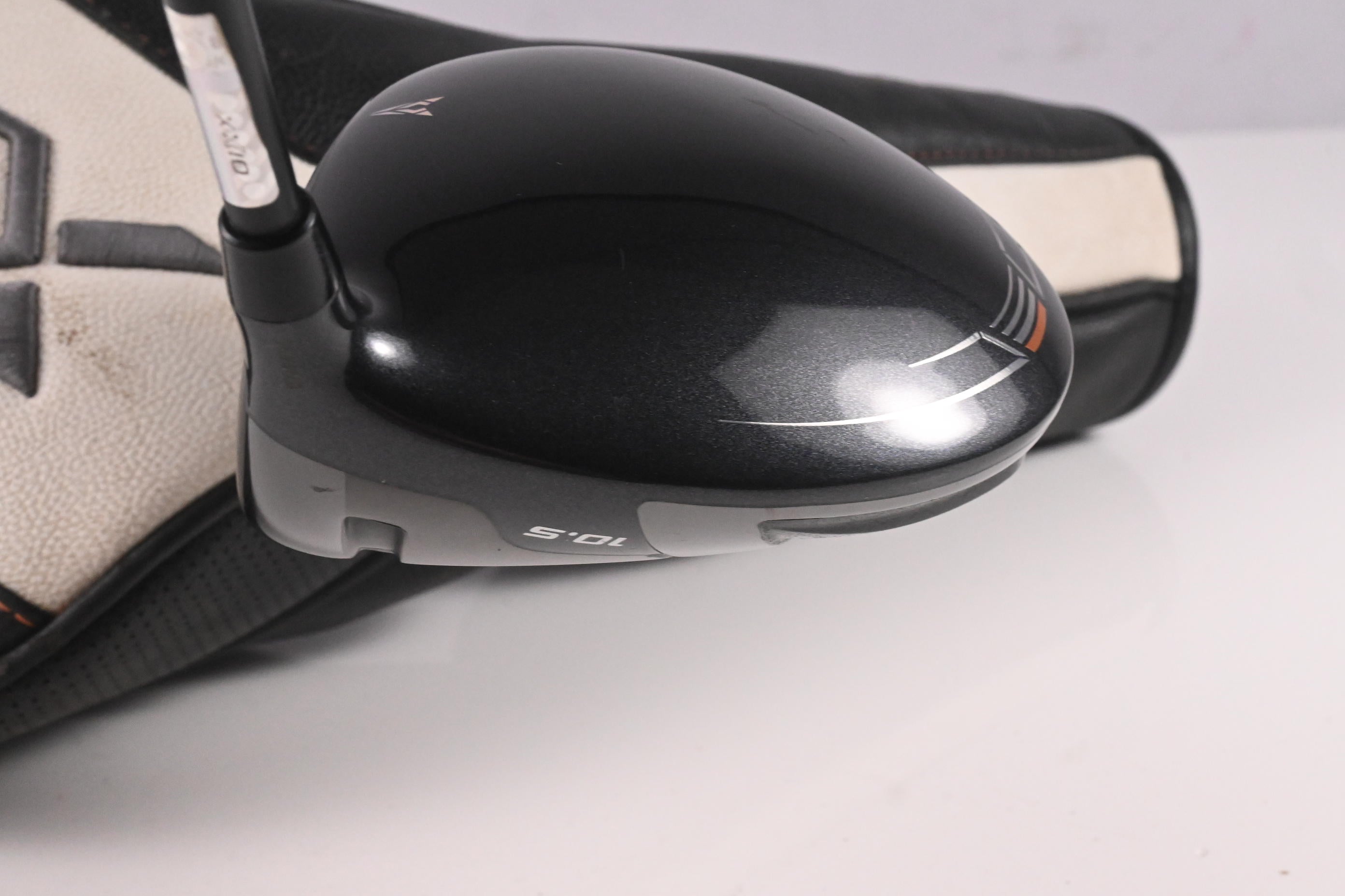 XXIO X Black Driver / 10.5 Degree / Regular Flex Miyazaki AX-1 44 Shaft