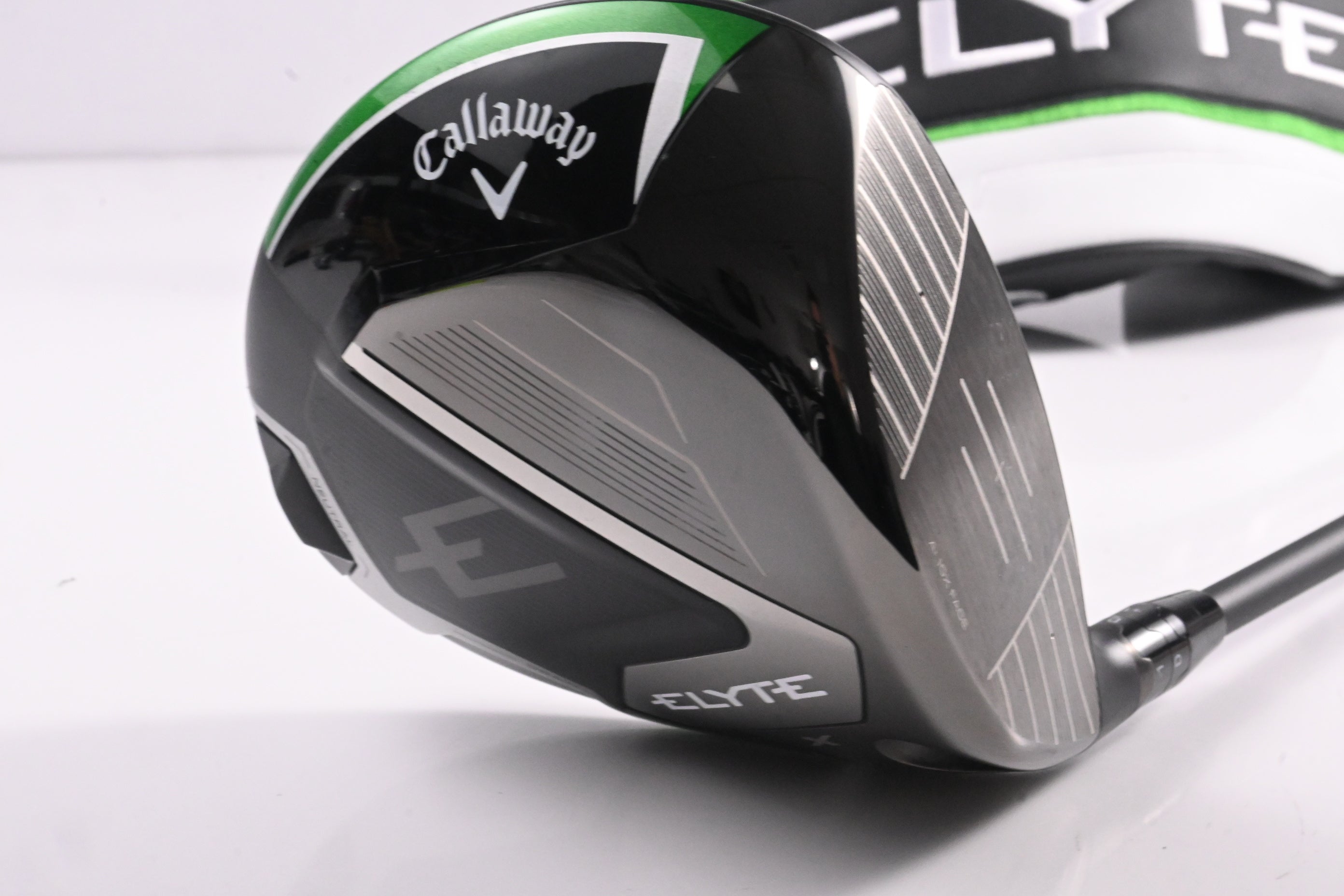 Callaway Elyte X Driver / 10.5 Degree / Regular Flex Vanquish 4 Shaft