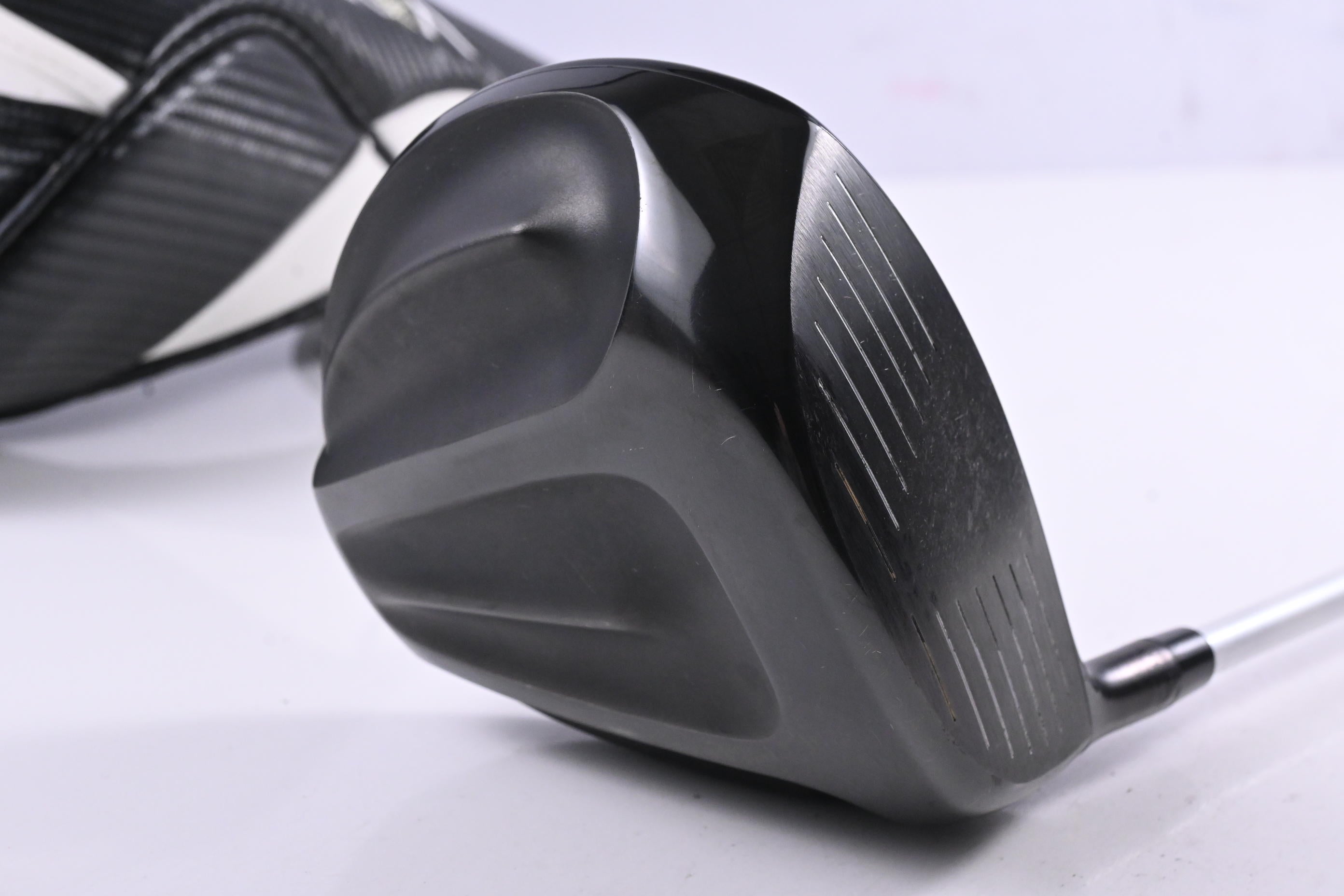 Vega VD Driver / 10.5 Degree / Regular Flex Vega Shaft