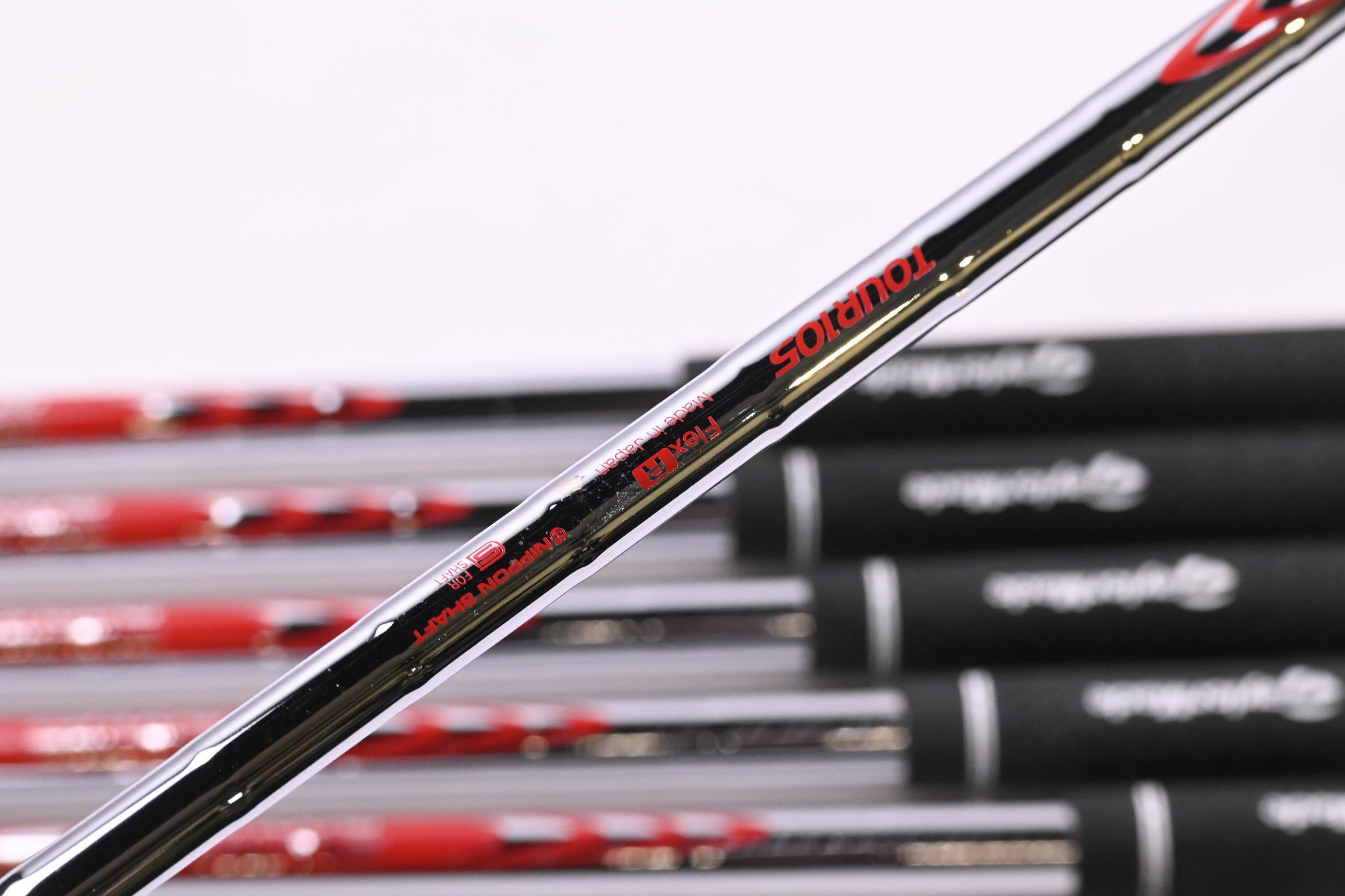 Taylormade P790 2025 Irons / 5-PW / Regular Flex N.S.Pro Modus³ Tour 105 Shafts