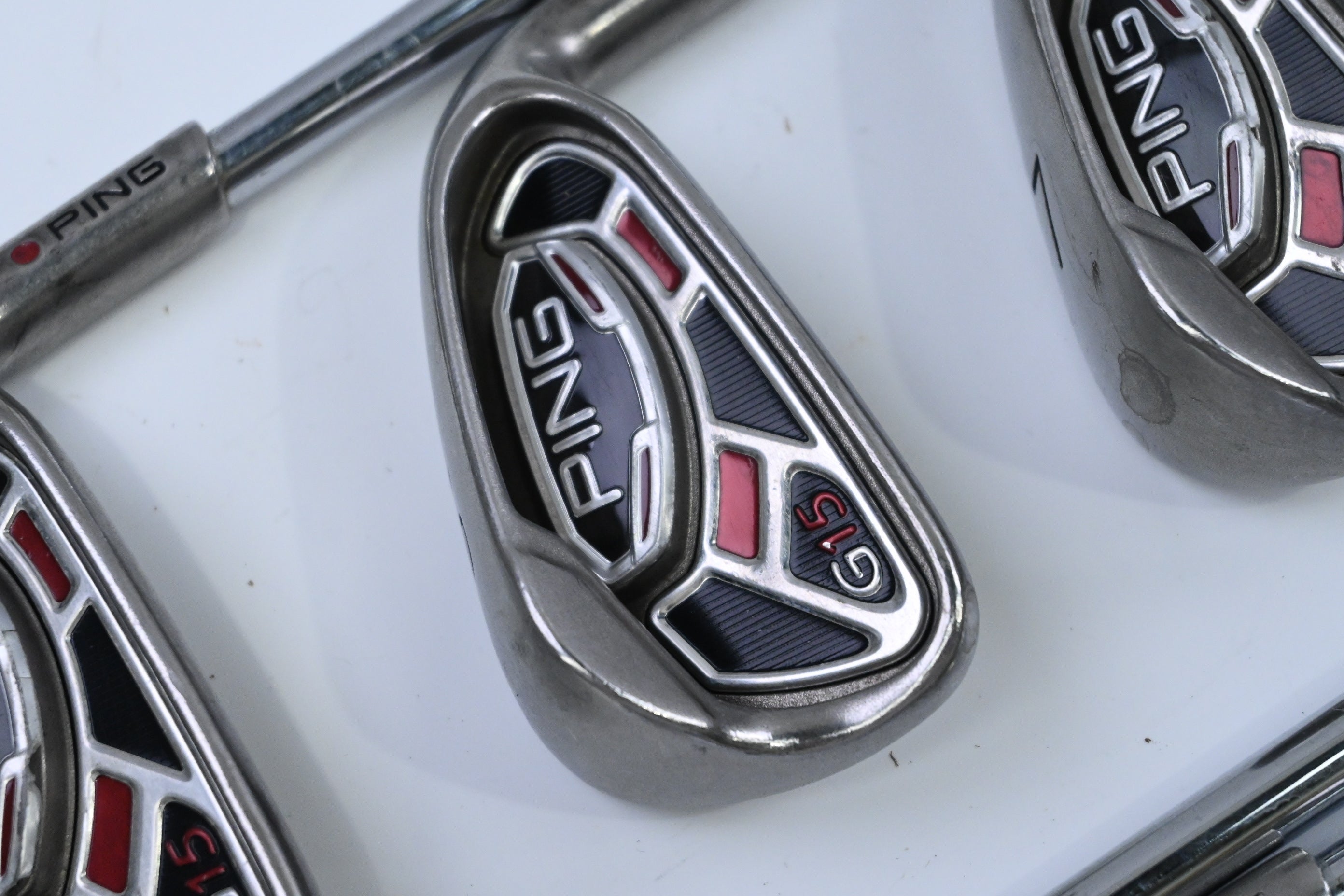 Ping G15 Irons / 5-PW / Red Dot / Regular Flex Ping AWT Shafts