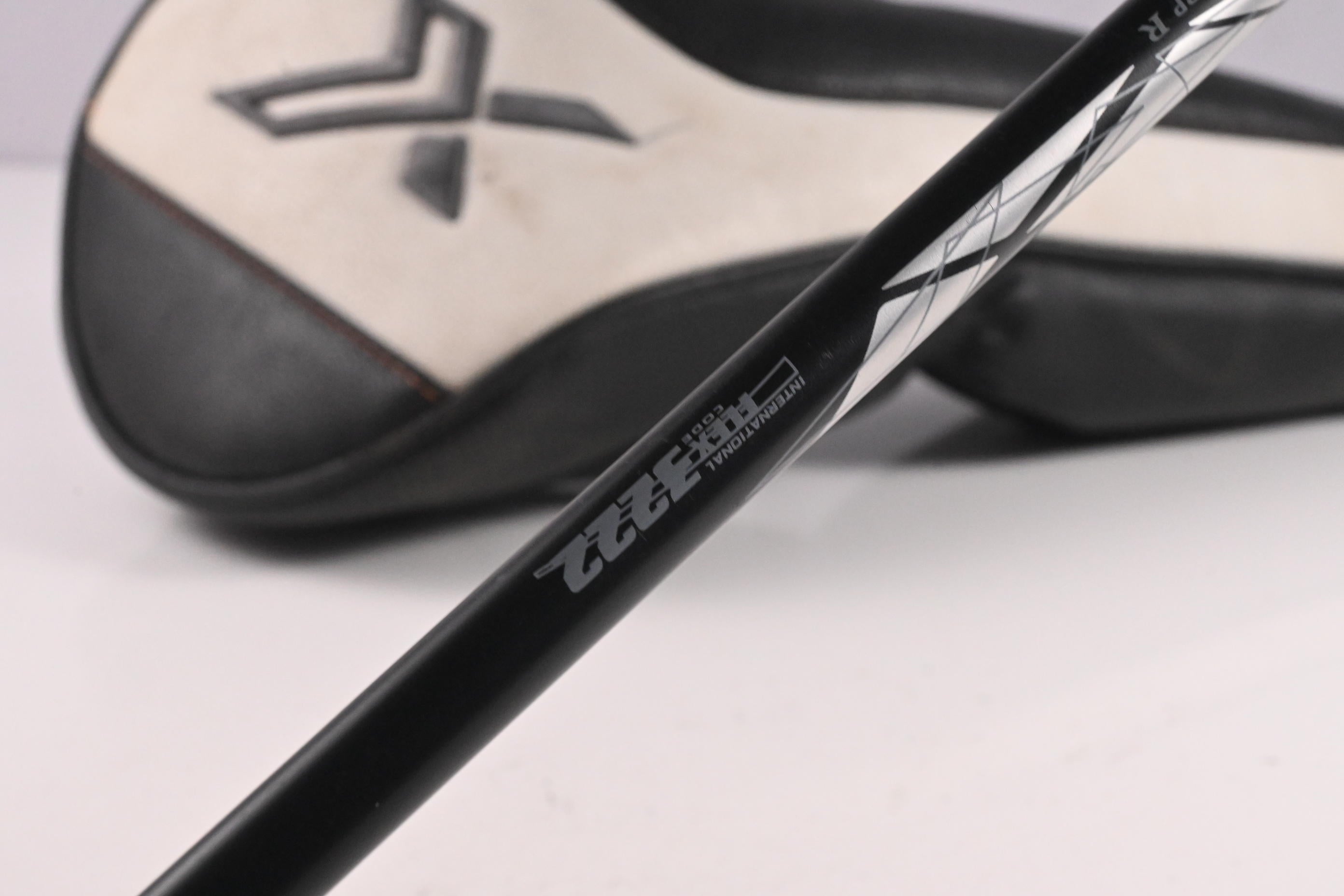 XXIO X Black Driver / 10.5 Degree / Regular Flex Miyazaki AX-1 44 Shaft