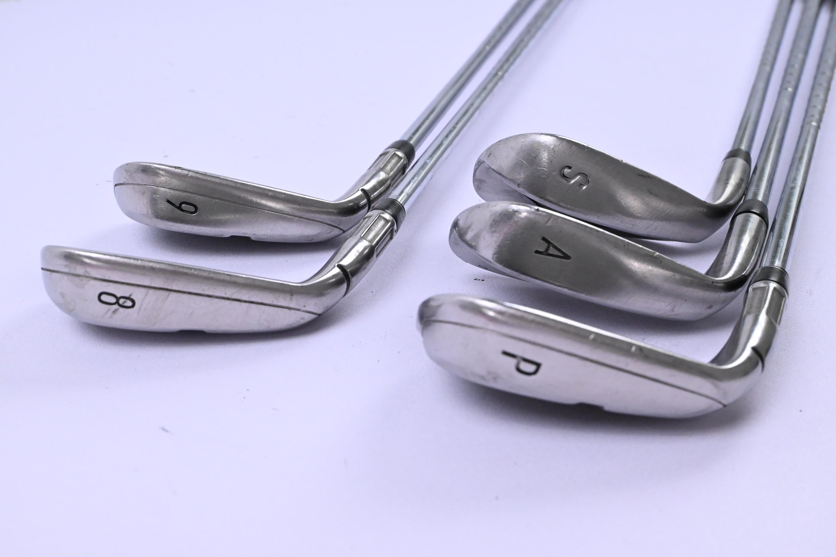 Taylormade M4 Irons / 8-PW+GW+SW / Regular Flex KBS Max 85 Shafts