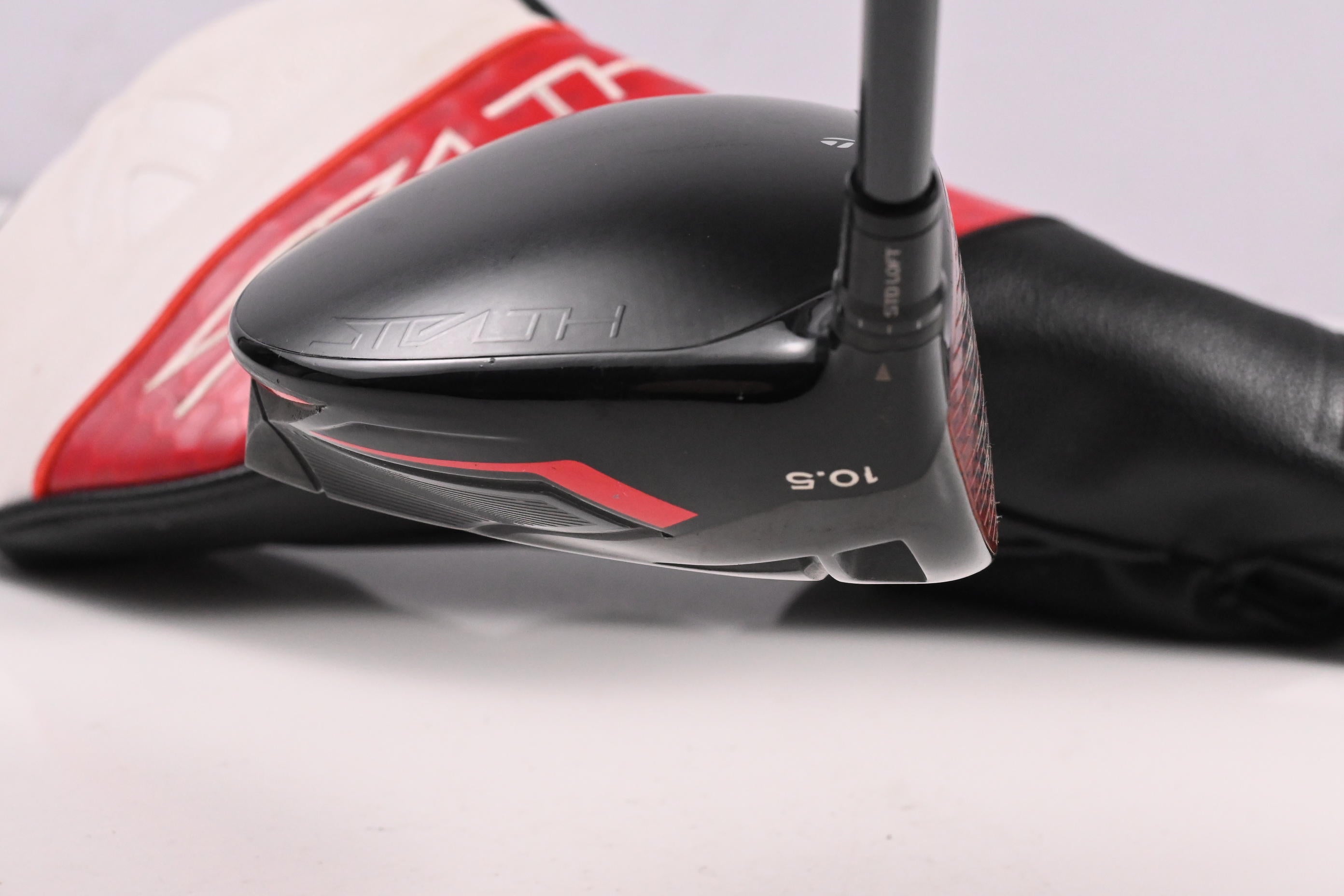 Left Hand Taylormade Stealth Driver / 10.5 Degree / Regular Flex Diamana T+ 60