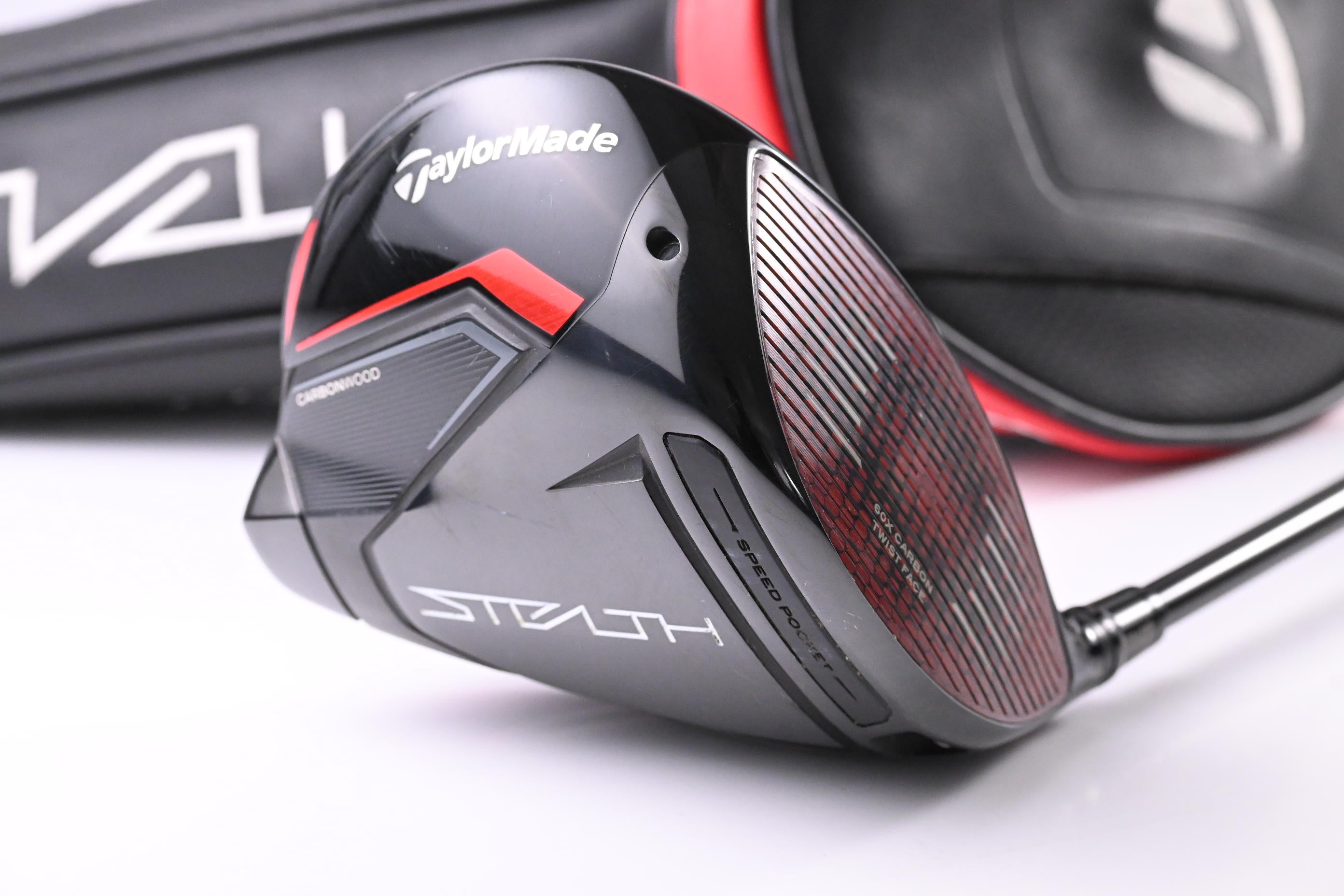 Taylormade Stealth Driver / 9 Degree / Stiff Flex HZRDUS Smoke Red RDX 60 Shaft