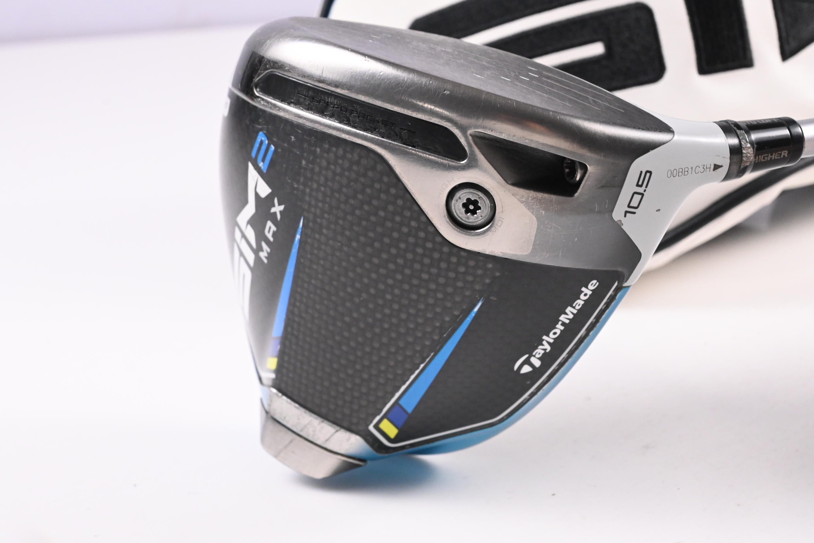 Taylormade SIM2 Max Driver / 10.5 Degree / Stiff Flex Kuro Kage 60 Shaft