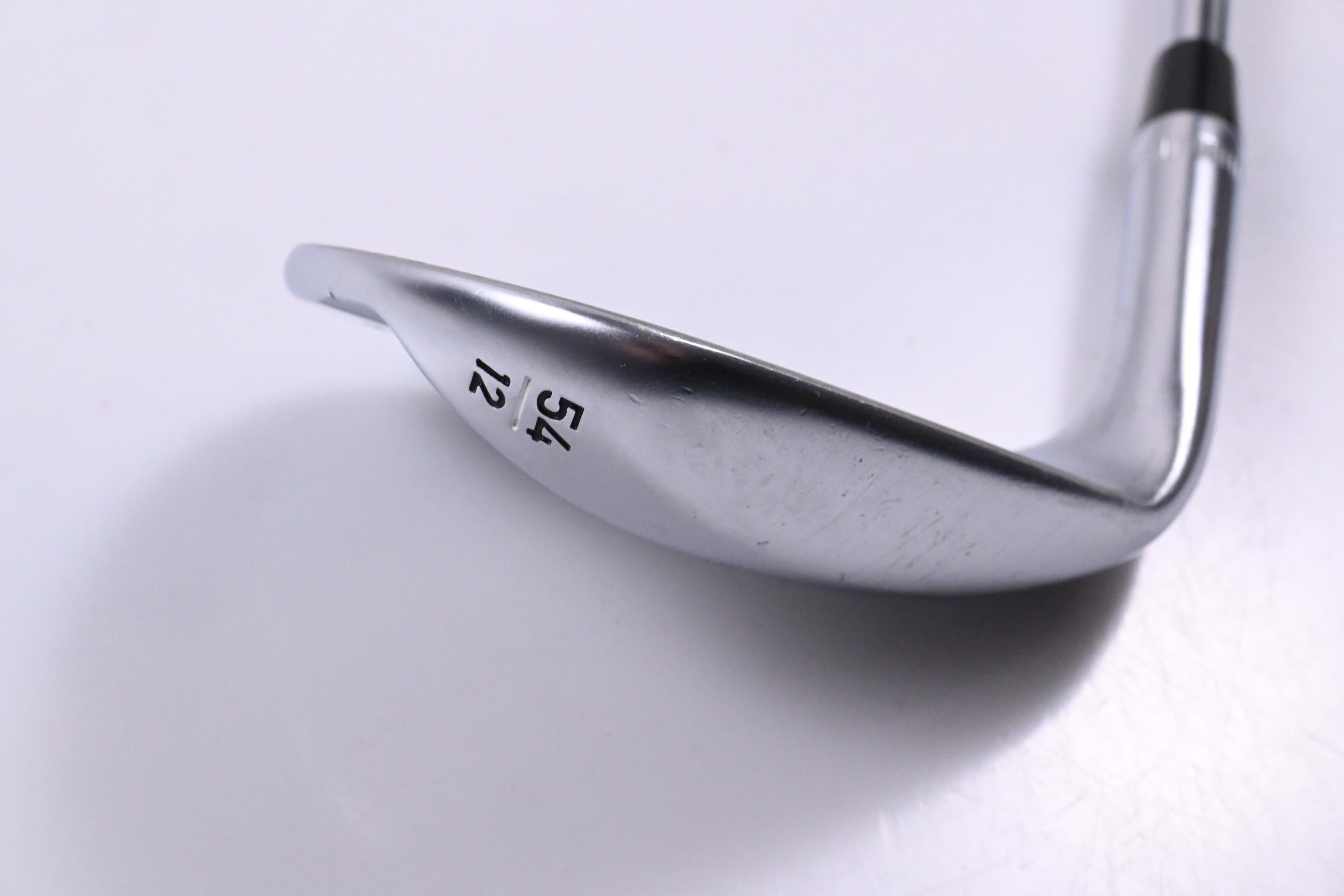 Callaway Jaws Full Toe Sand Wedge / 54 Degree / Wedge Flex Dynamic Gold Spinner