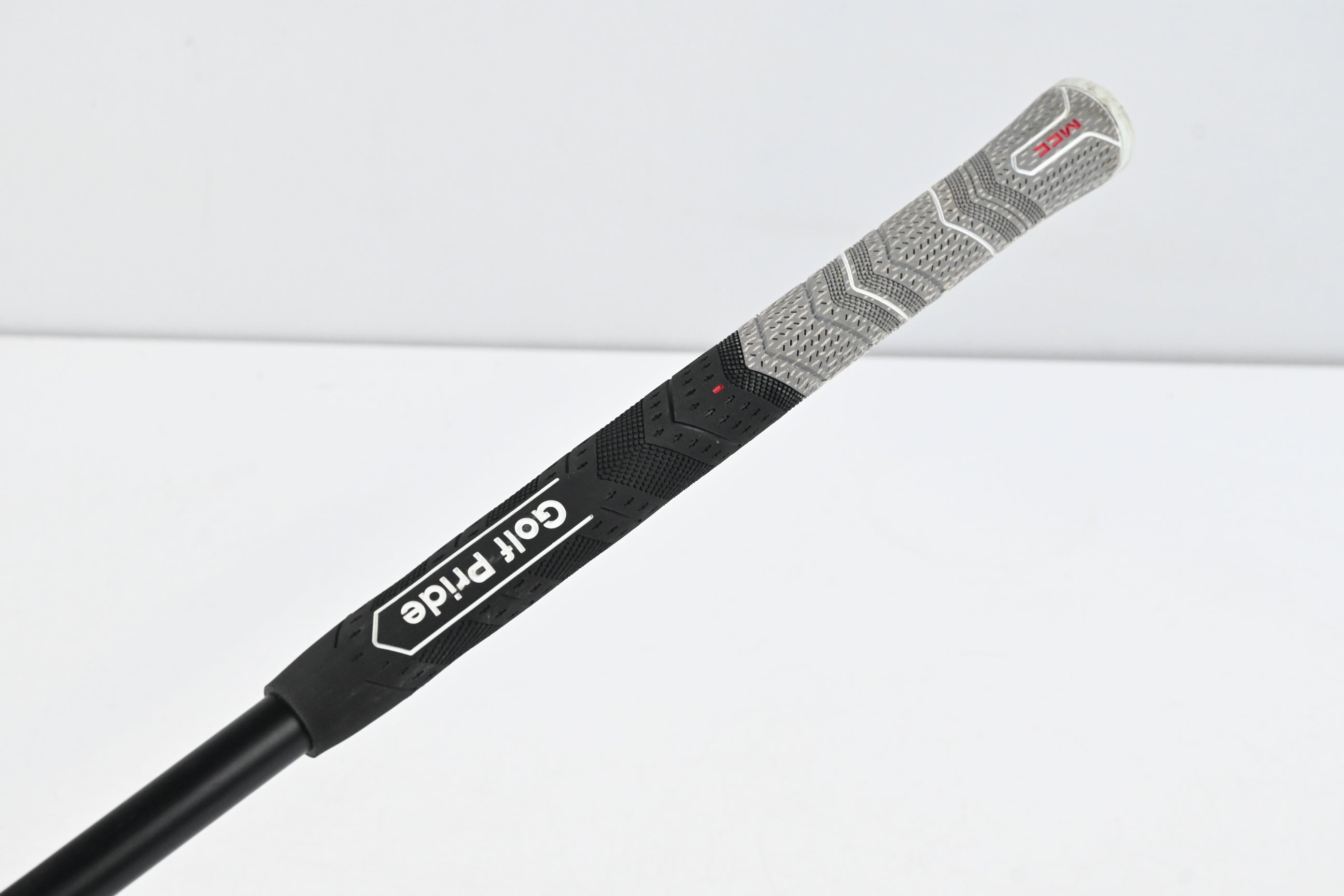 Callaway Apex UT 24 #2 Iron / 18 Degree / Stiff Flex MMT Black 80 Shaft