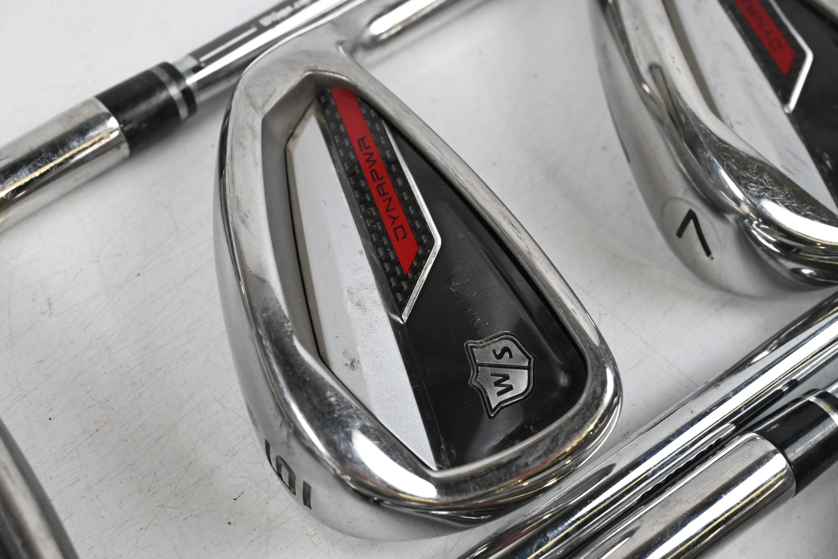 Wilson DYNAPWR Irons / 5-PW / Regular Flex KBS MAX Ultralite Shafts
