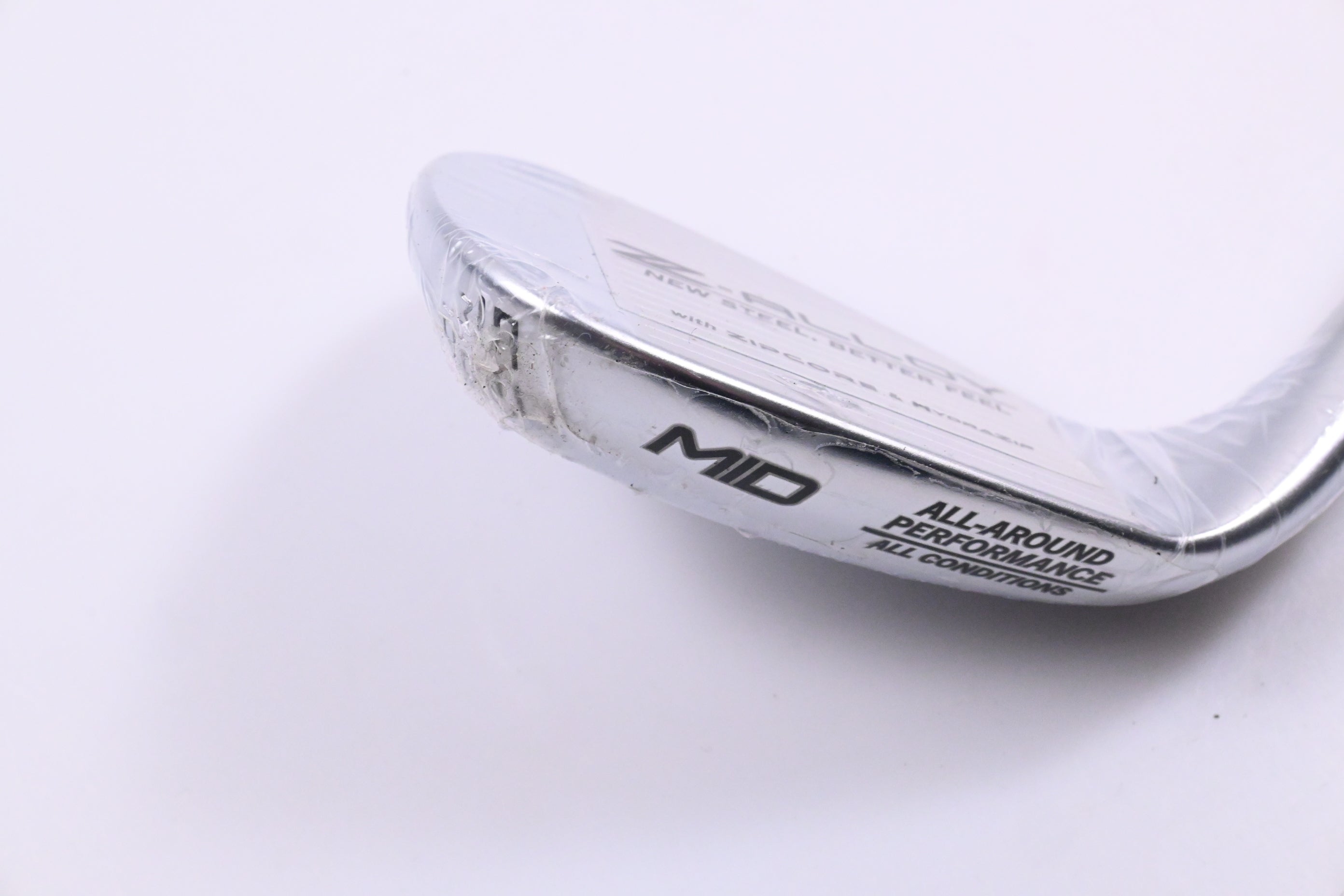 Cleveland RTZ Gap Wedge / 52 Degree / Wedge Flex Dynamic Gold Spinner Shaft