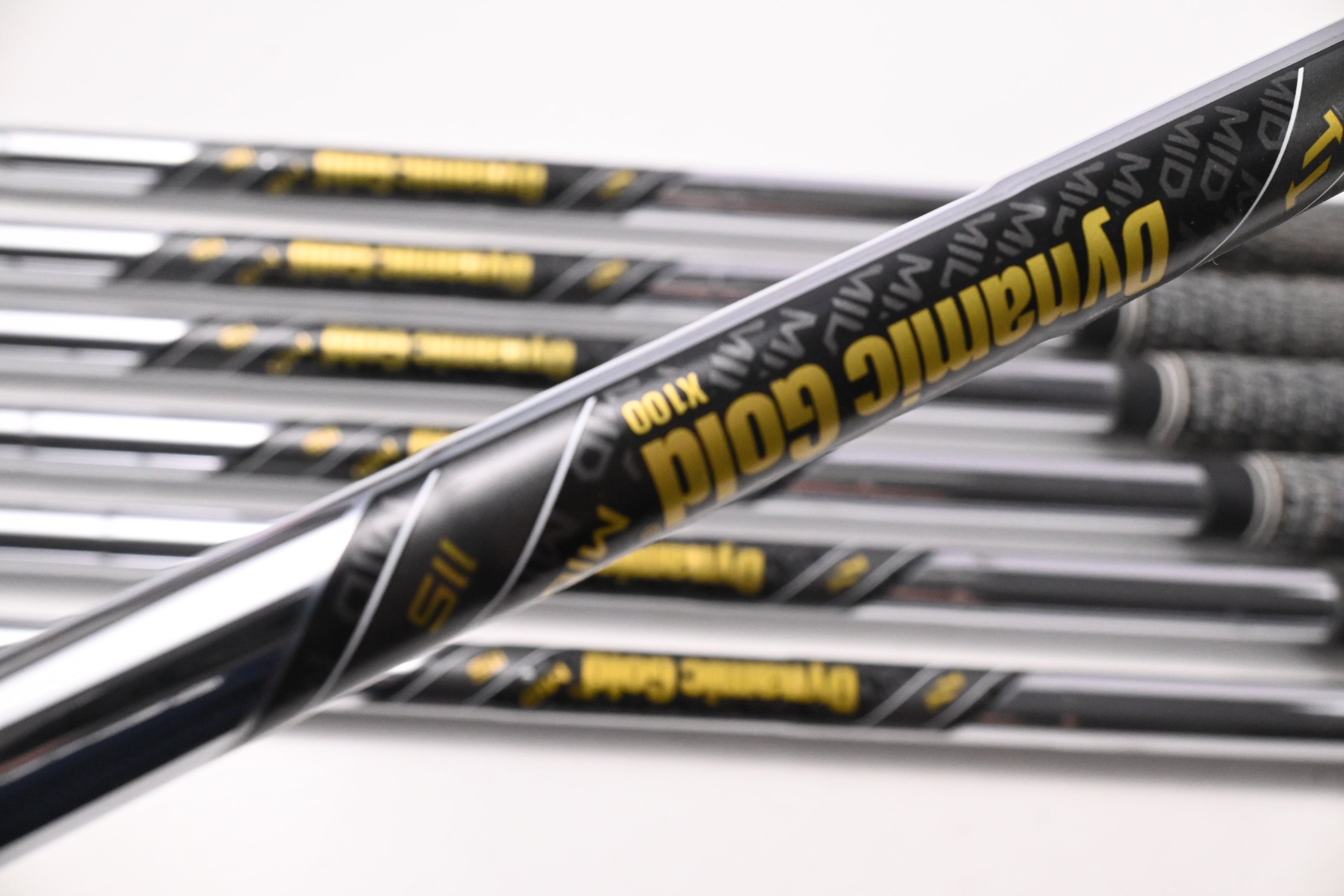 Callaway Apex Pro 24 Irons / 4-PW / X-Flex Dynamic Gold MID 115 X100 Shafts