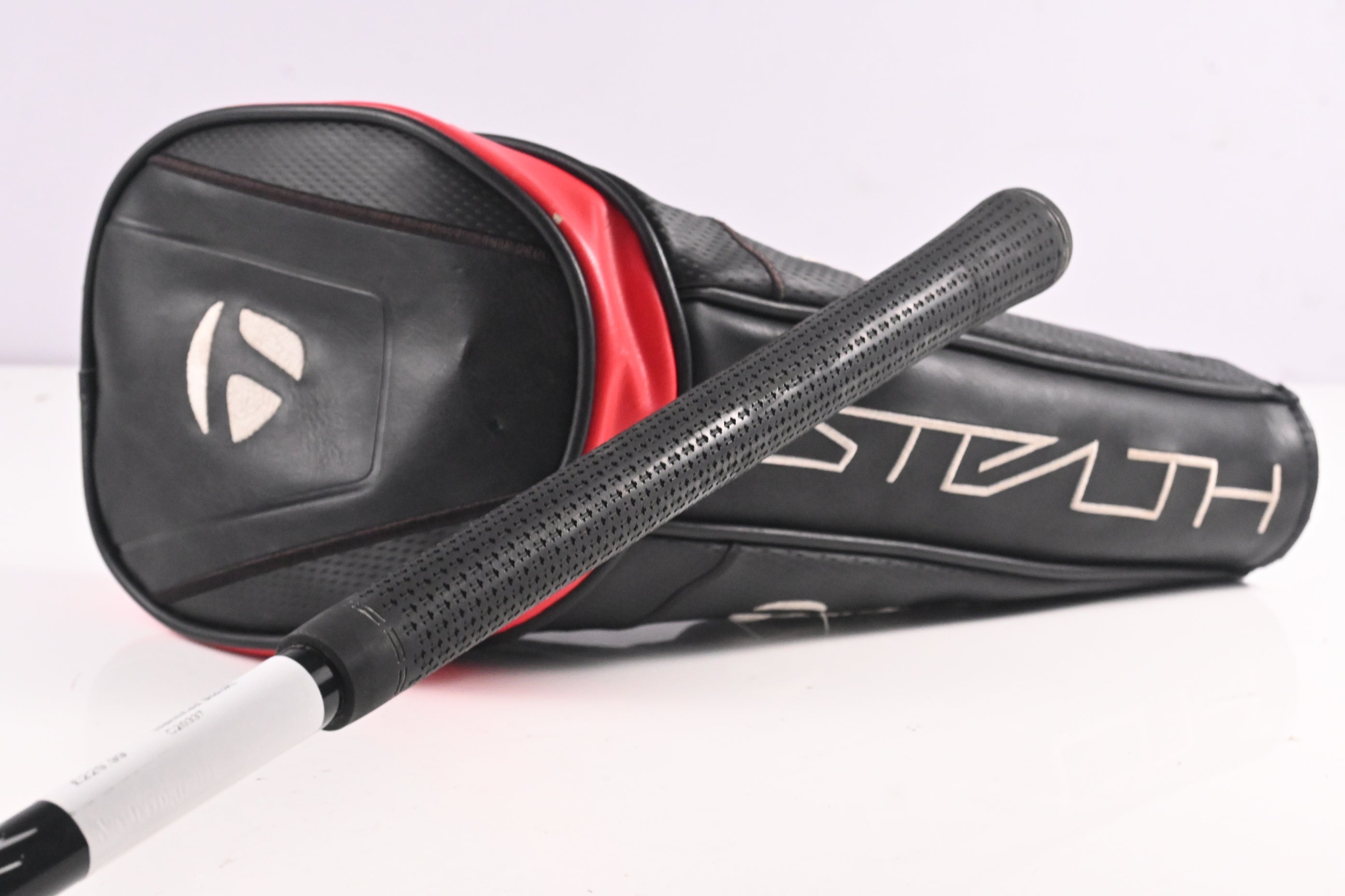 Taylormade Stealth Plus Driver / 9 Degree / Stiff Flex Kuro Kage Silver 60 Shaft