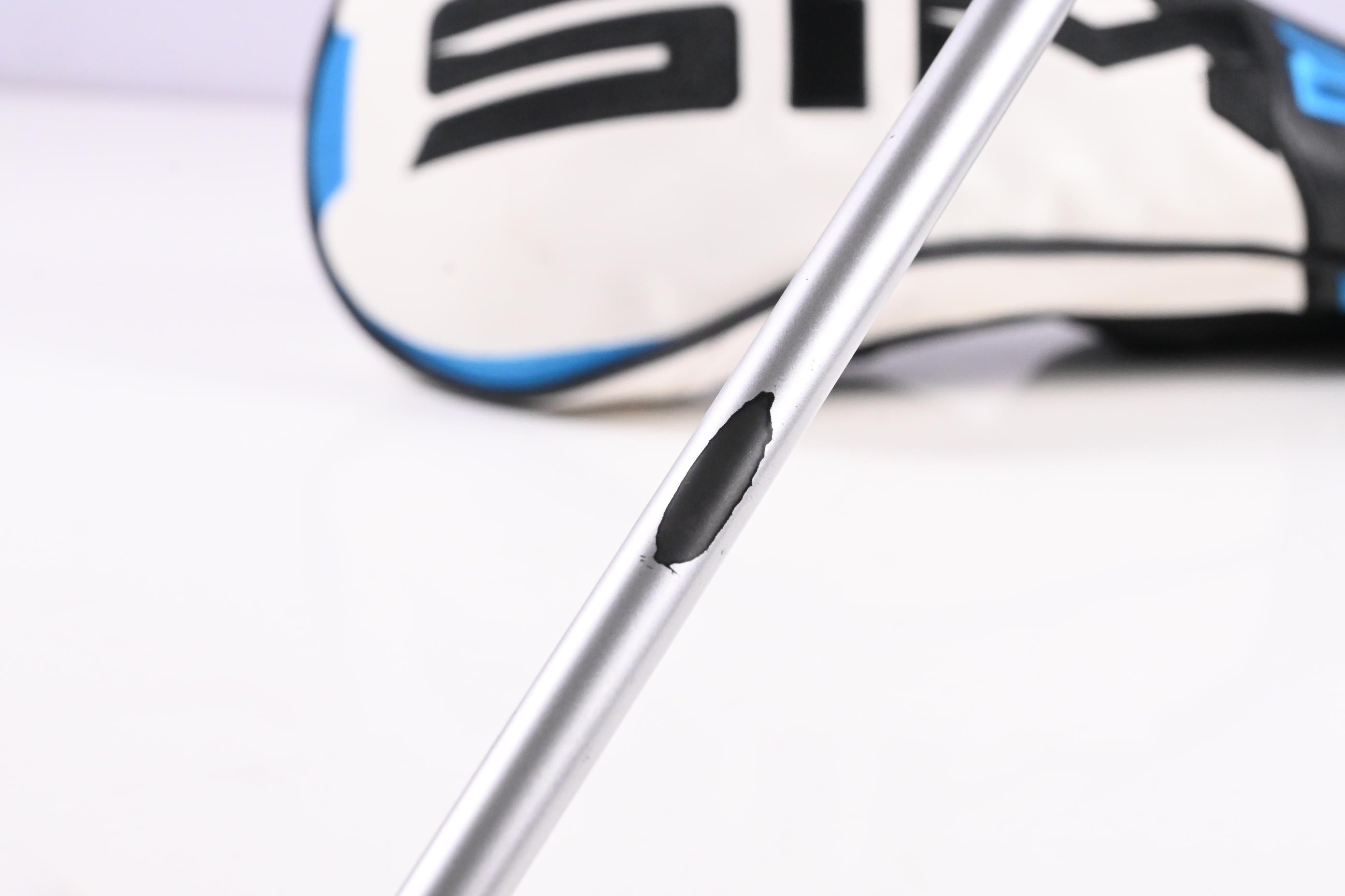 Taylormade SIM2 Max Driver / 10.5 Degree / Stiff Flex Kuro Kage 60 Shaft
